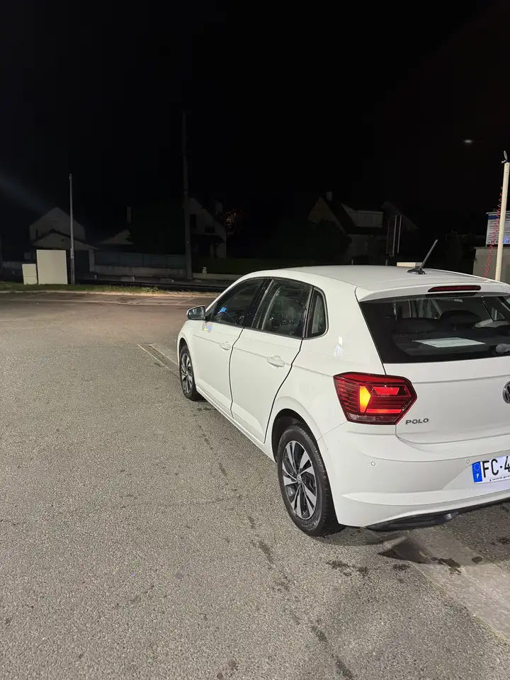 Volkswagen Polo 1.6 TDI 95 S\u0026S BVM5 Confortline Bus