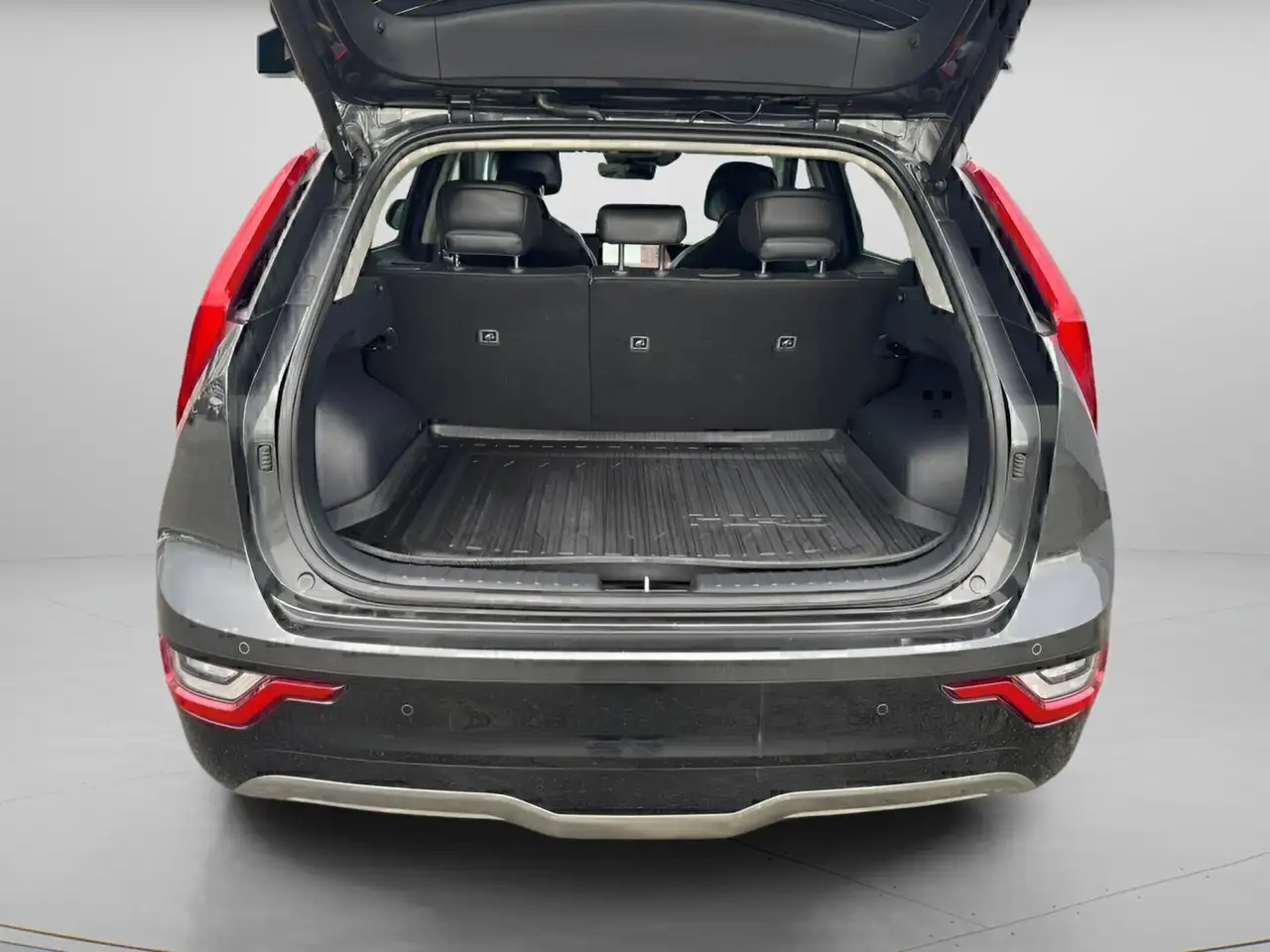 Kia Niro снимка Kia Niro