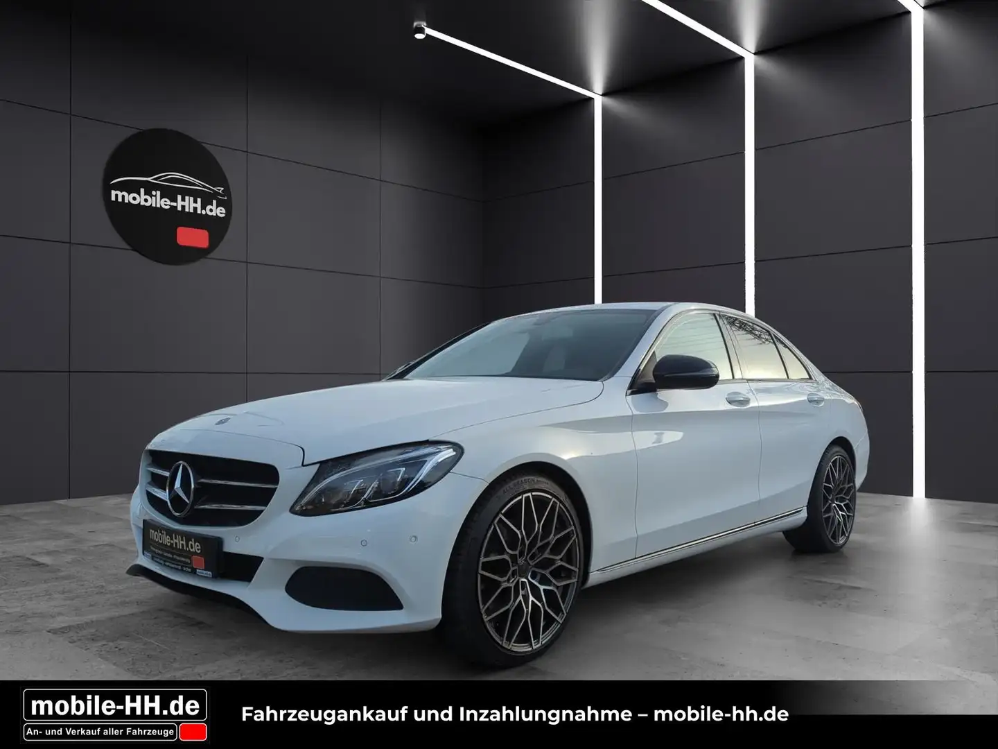 Mercedes-Benz C 250 CGI *LED*NIGHT PAKET*EXCLUSIVE*NAVI*19'' Weiß - 1