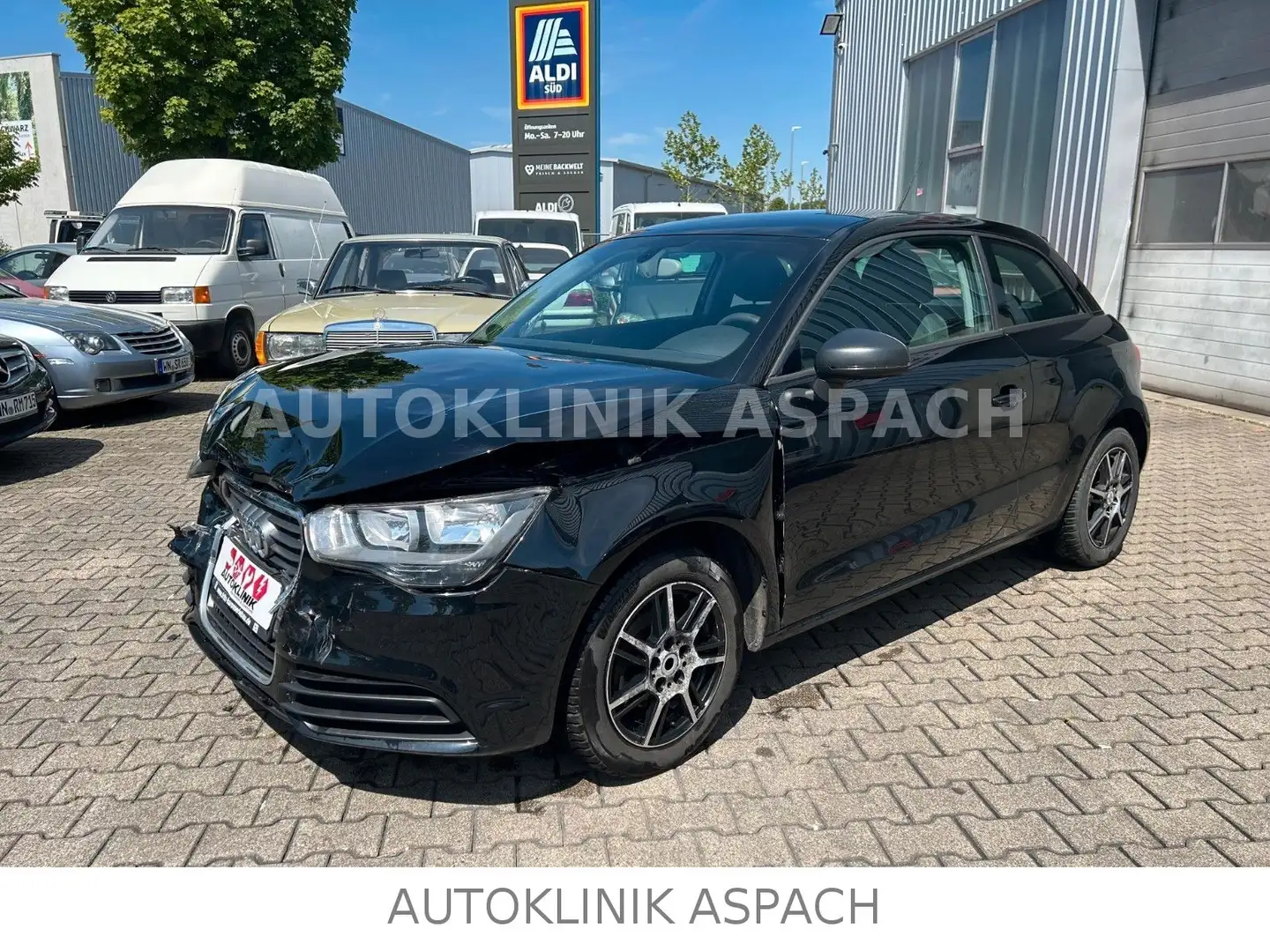 Audi A1 attraction * UNFALL * TÜV 27 * KLIMA * SHZ * Schwarz - 1