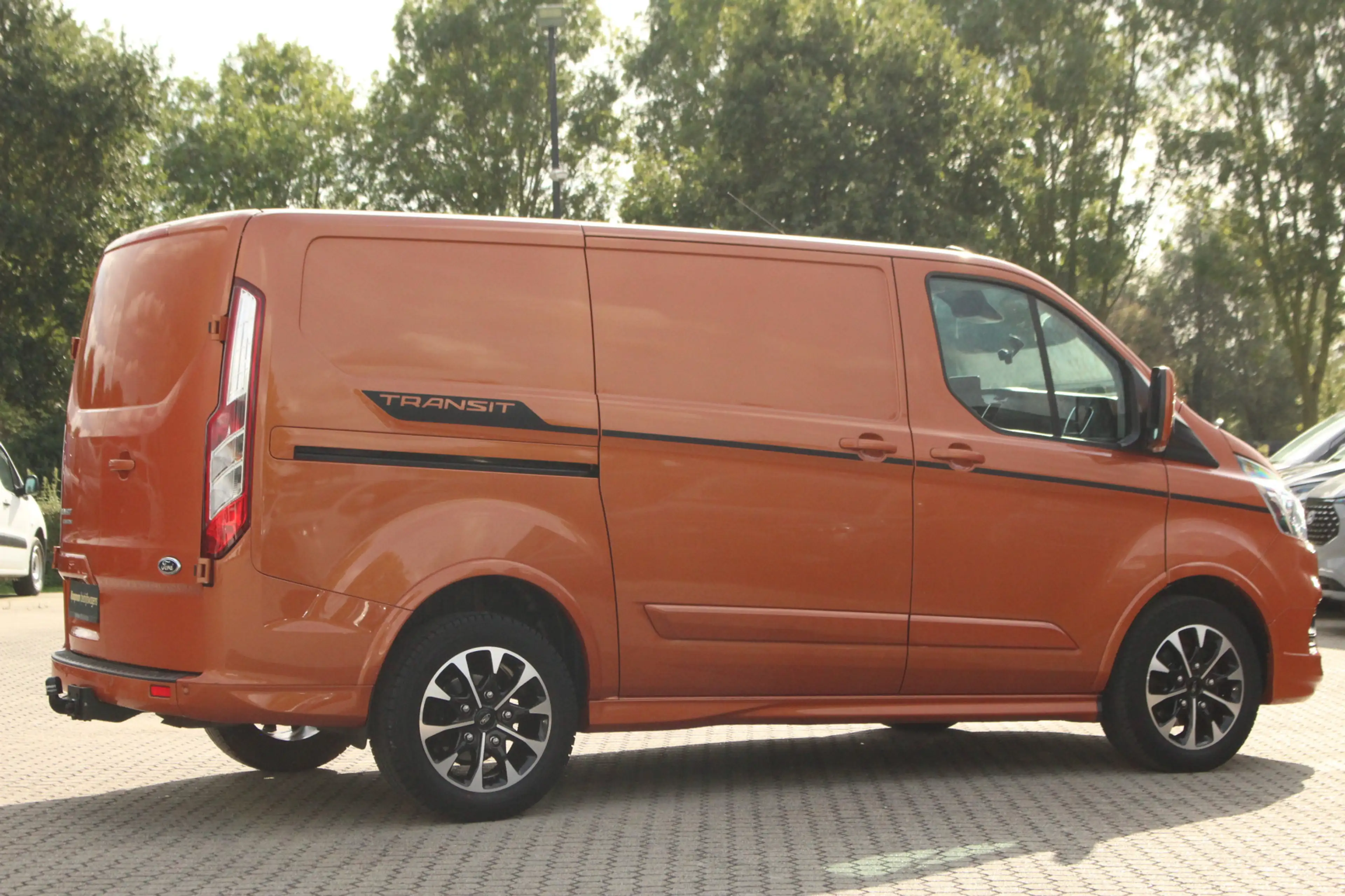 Ford Transit Custom 320 2.0TDCI 185pk L1H1 Sport | Automaat | L+R Zijd — photo 5