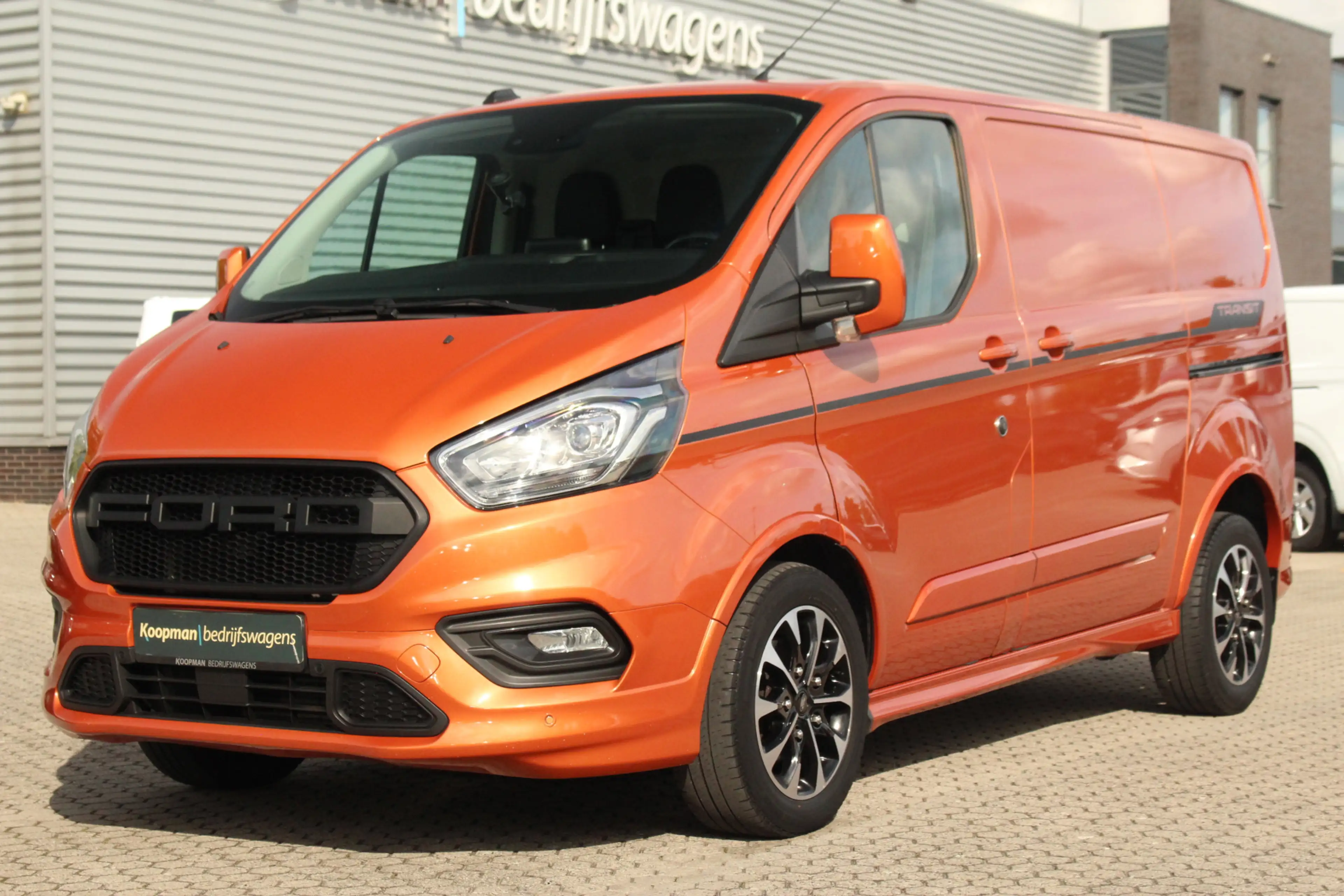 Ford Transit Custom 320 2.0TDCI 185pk L1H1 Sport | Automaat | L+R Zijd — photo 2