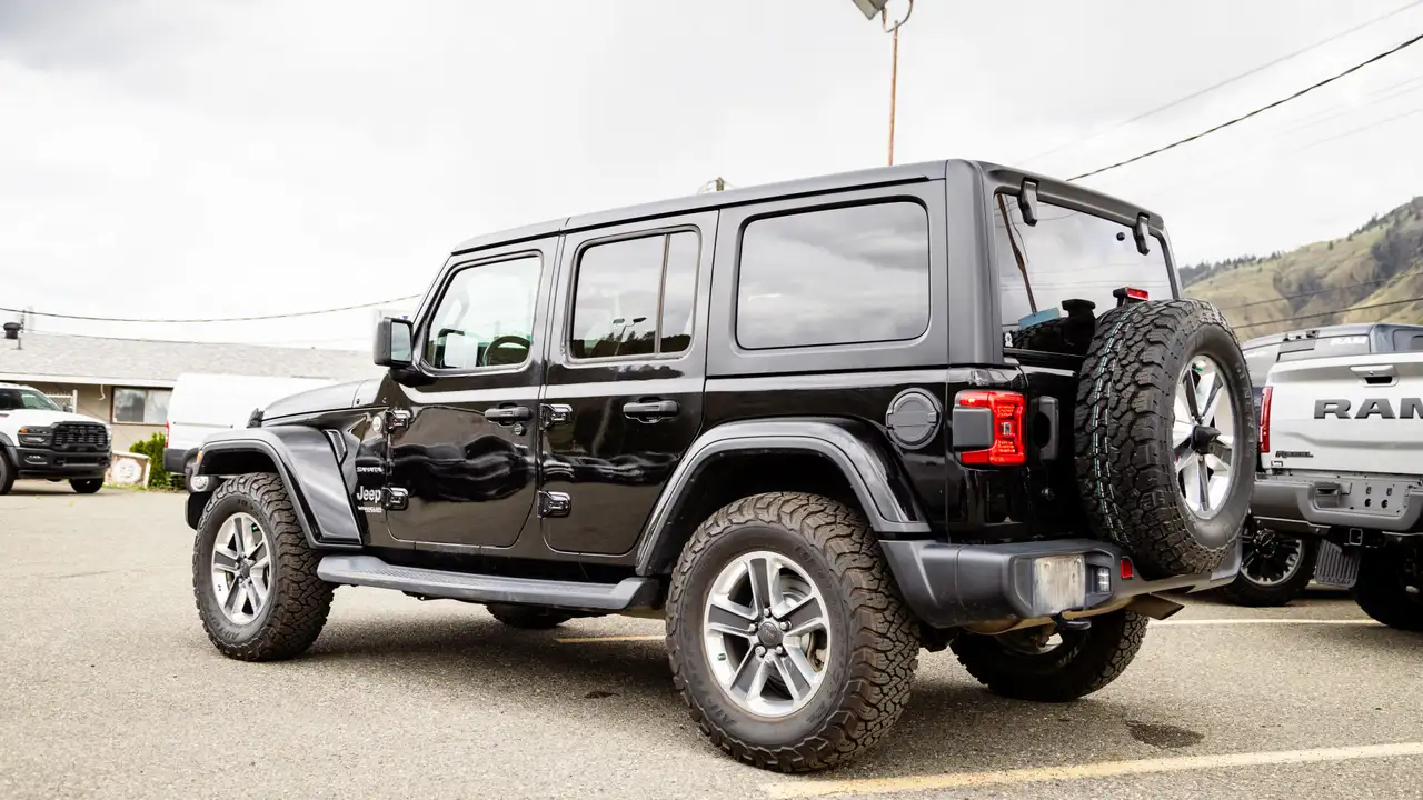 Jeep Wrangler снимка Jeep Wrangler