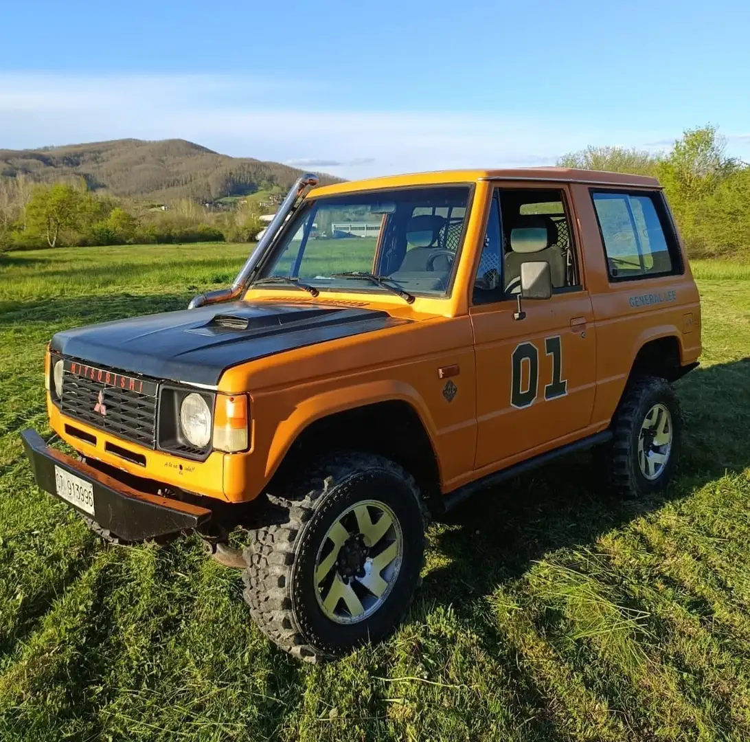 Mitsubishi Pajero Metal Top 2.5 td EXE - 1