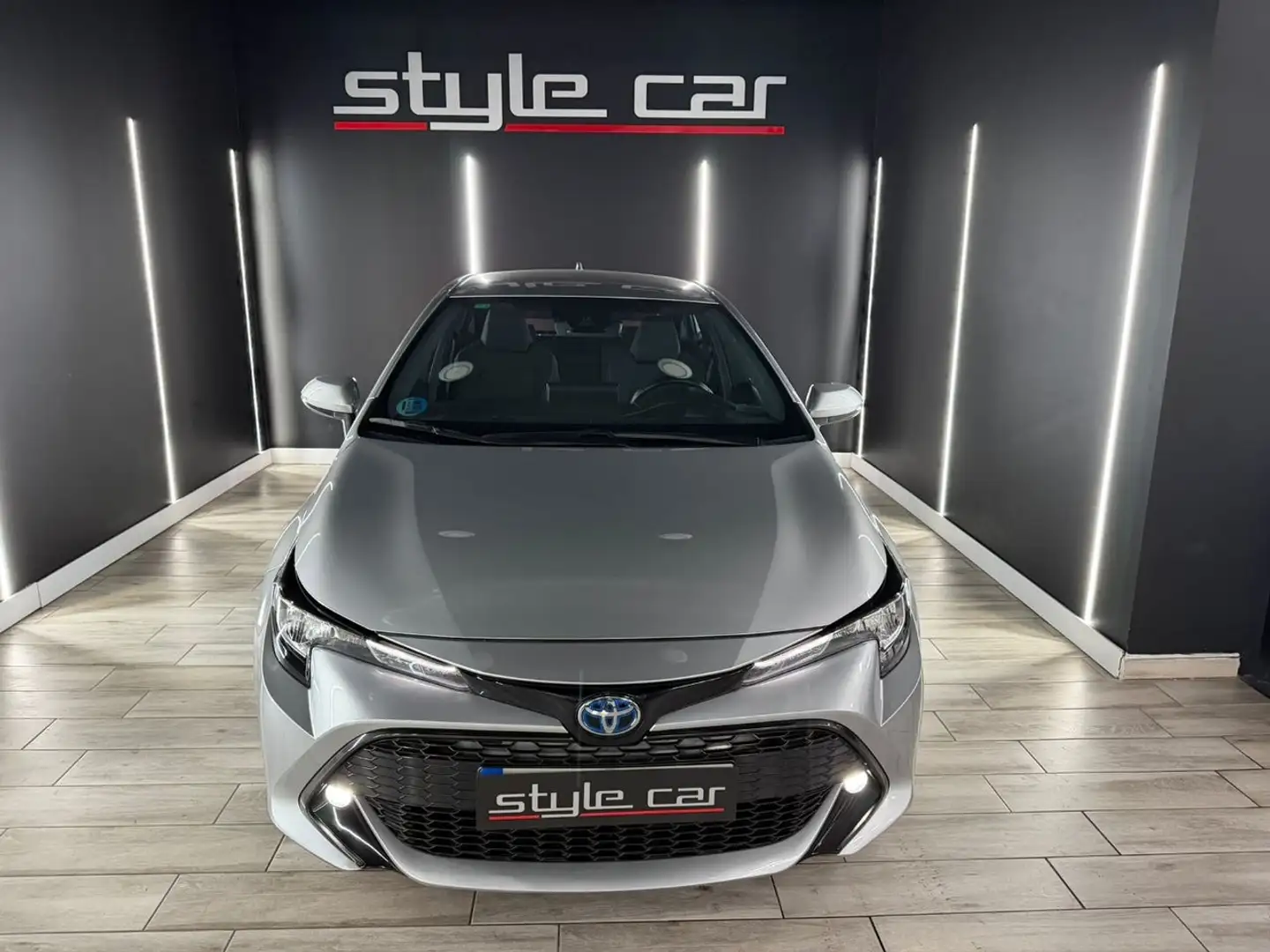 Toyota Corolla 1.8 125H ACTIVE TECH ECVT Gris - 2