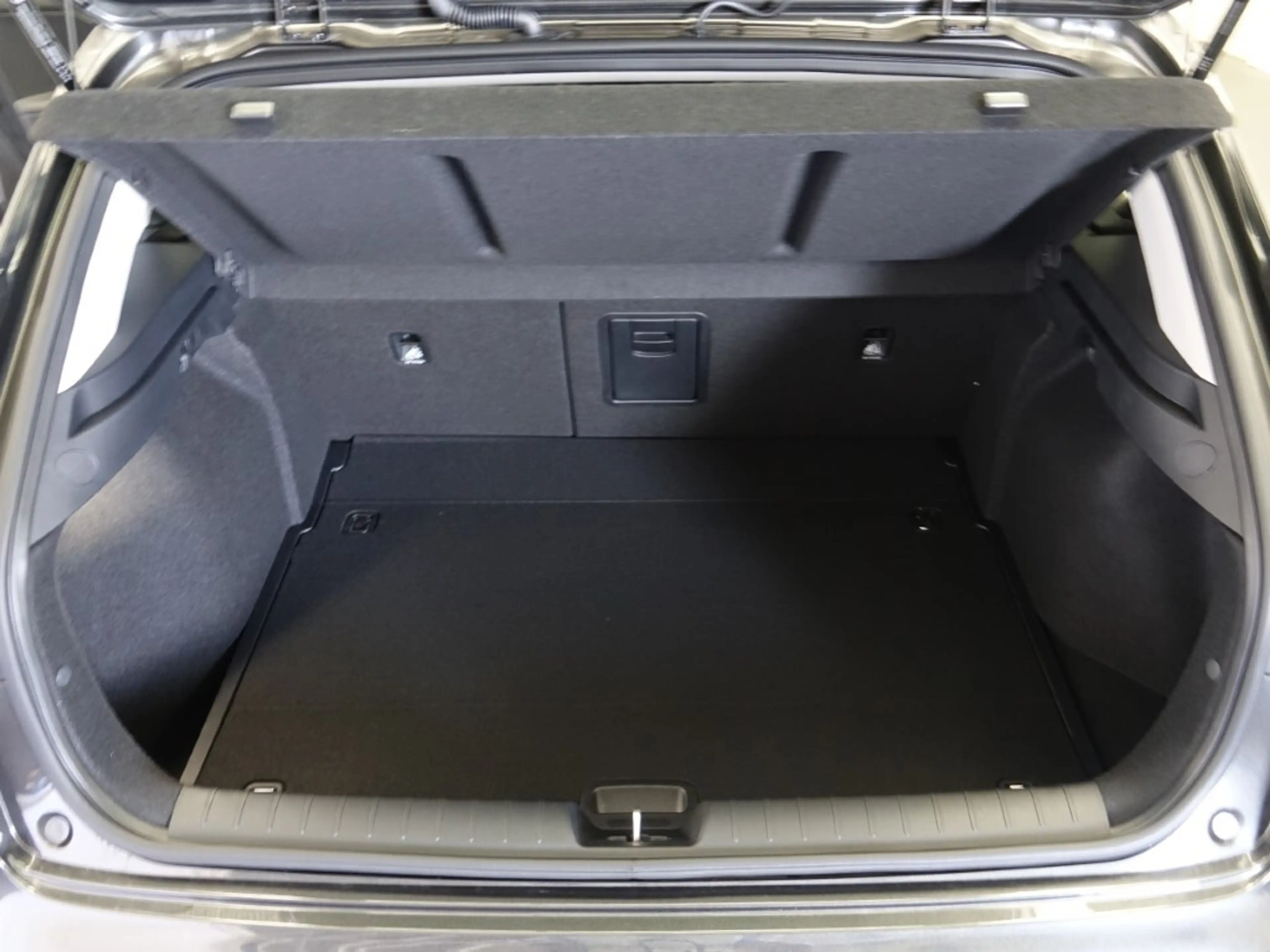Kia K4 1,0 TGDI Titan +P1 *NAVI, SITZHEIZUNG, LENKRADH... — photo 14