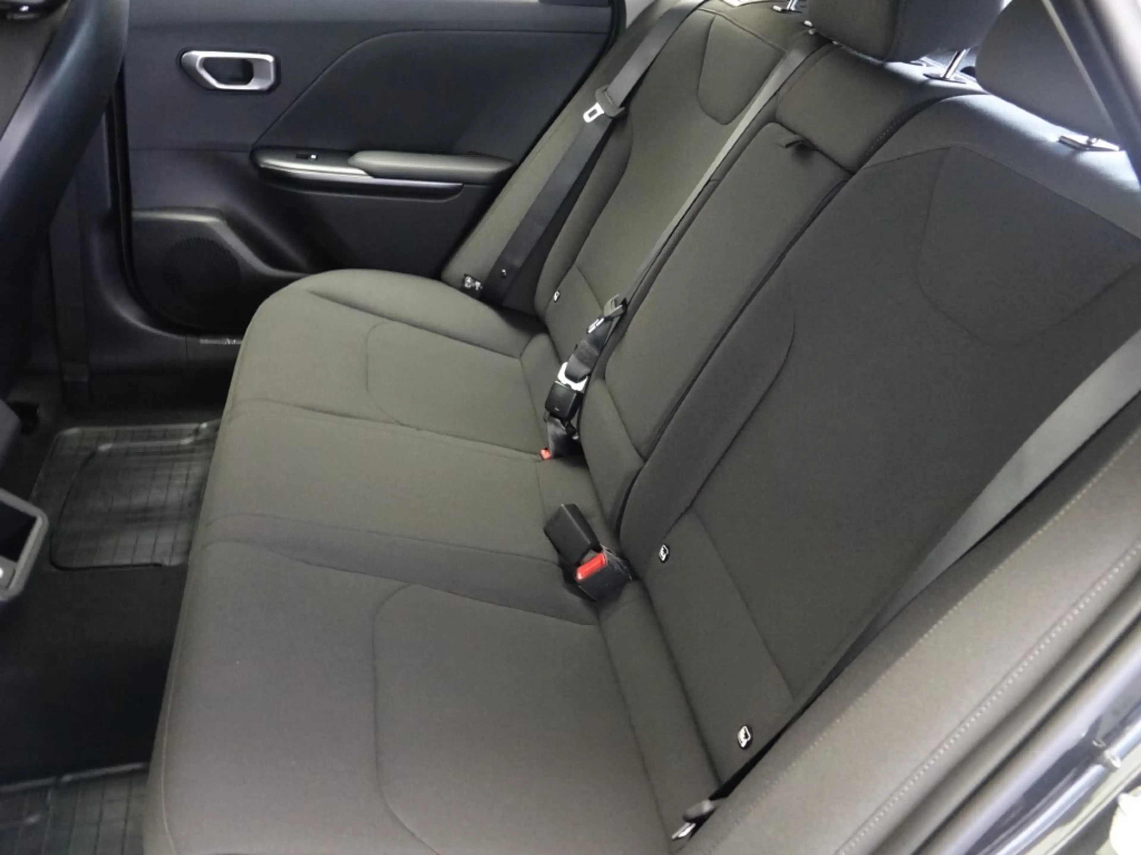 Kia K4 1,0 TGDI Titan +P1 *NAVI, SITZHEIZUNG, LENKRADH... — photo 12