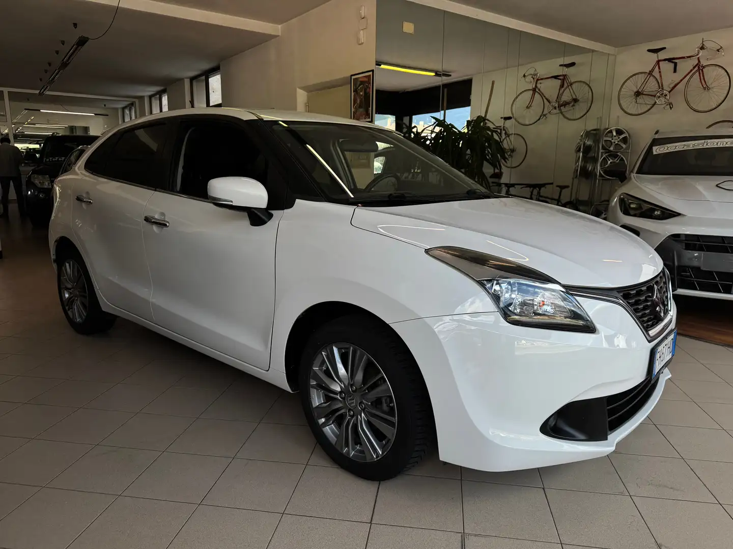 Suzuki Baleno 1.2cc 90CV BENZINA Weiß - 2