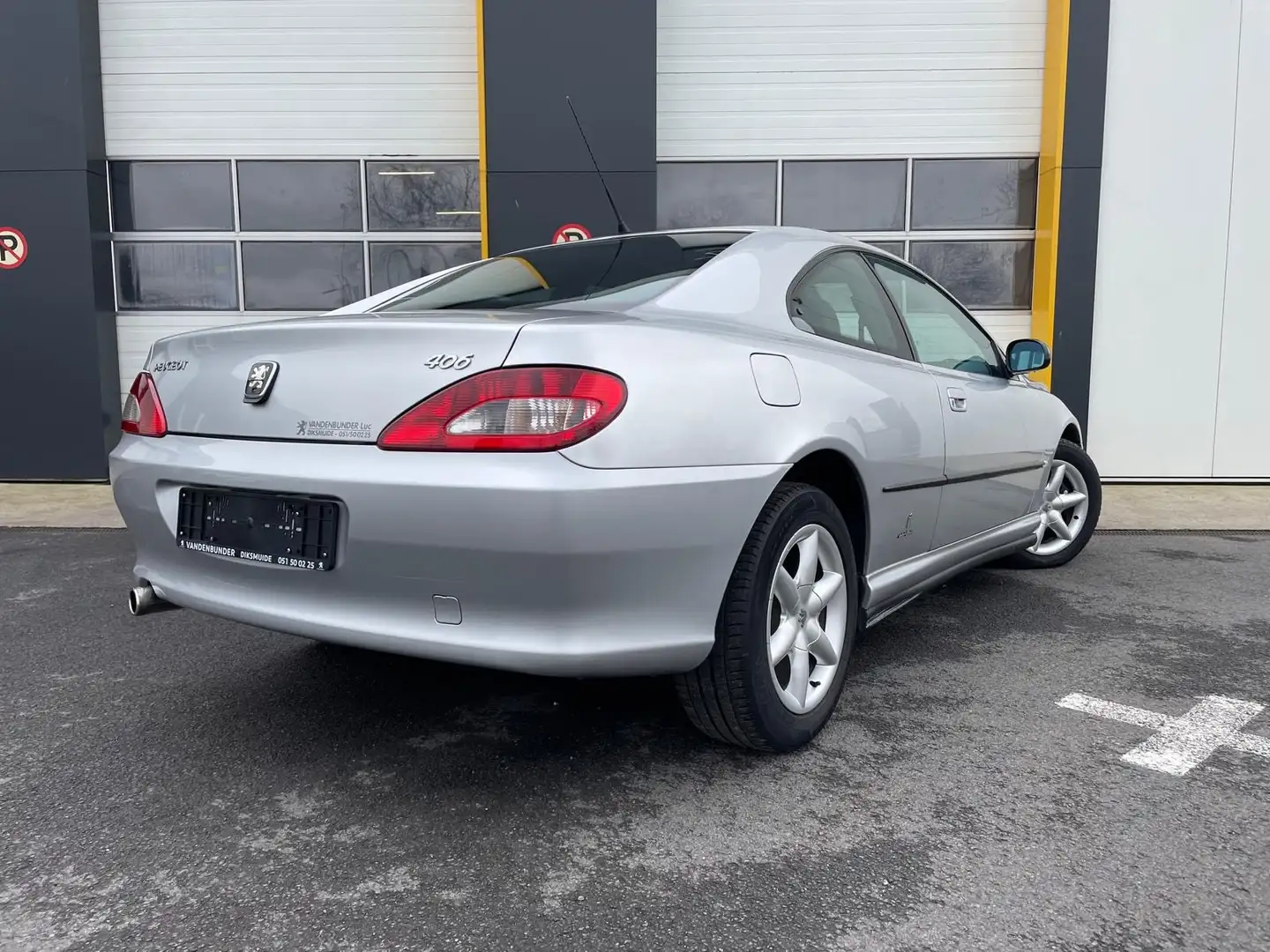 Peugeot 406 2.2 HDi S - 2