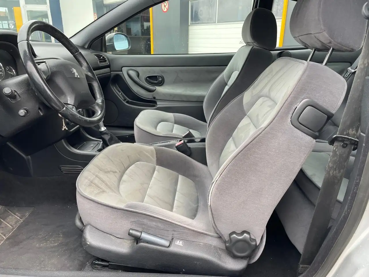 Peugeot 406 2.2 HDi S, foto 3