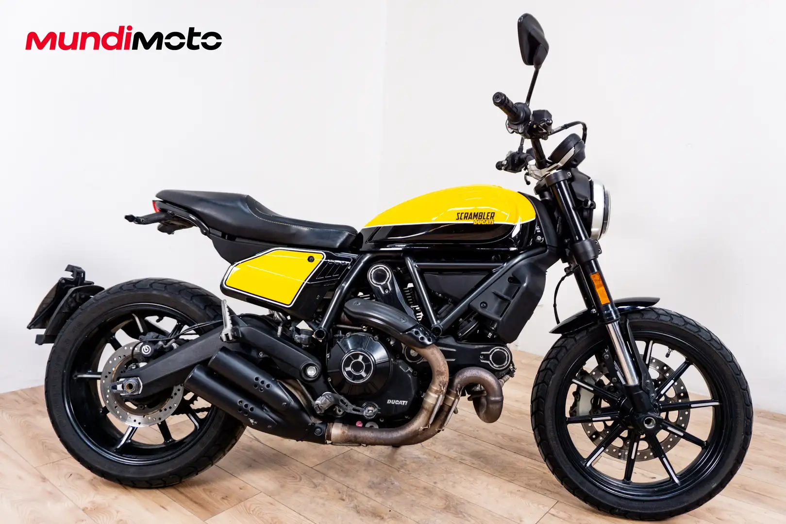 Ducati Scrambler - 1