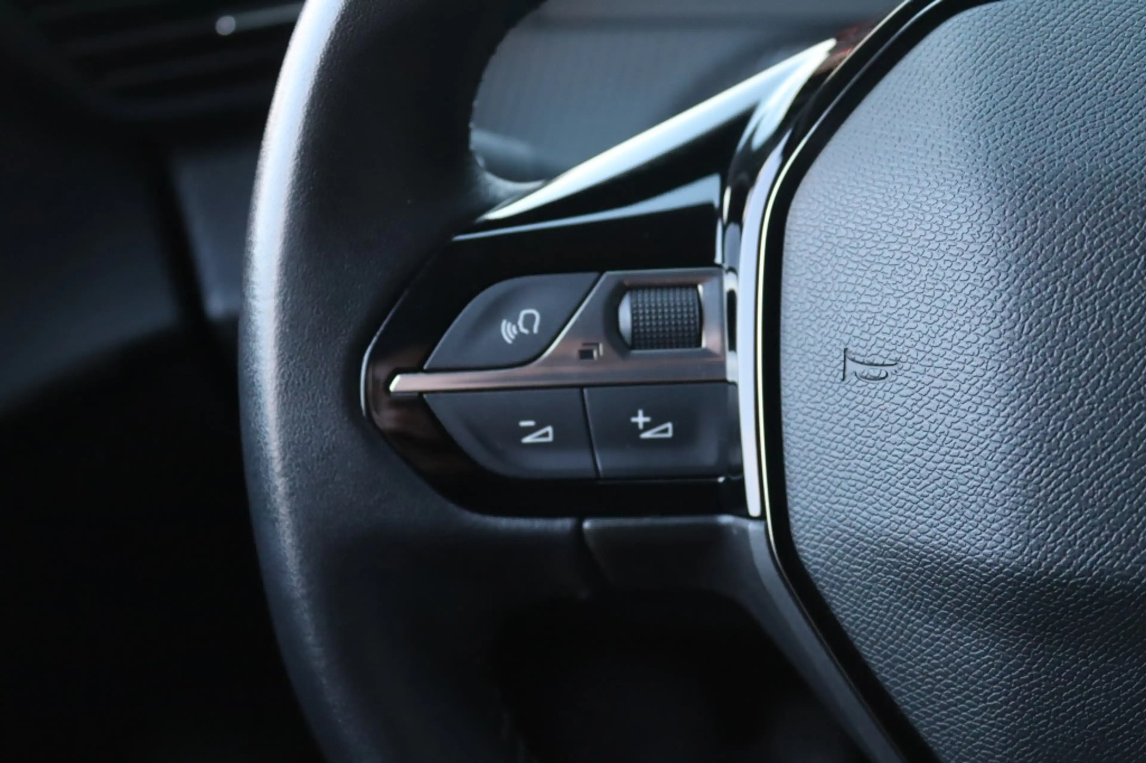Peugeot 208 1.2 100PK ALLURE PACK Navi Carplay | Camera | Pdc — photo 29