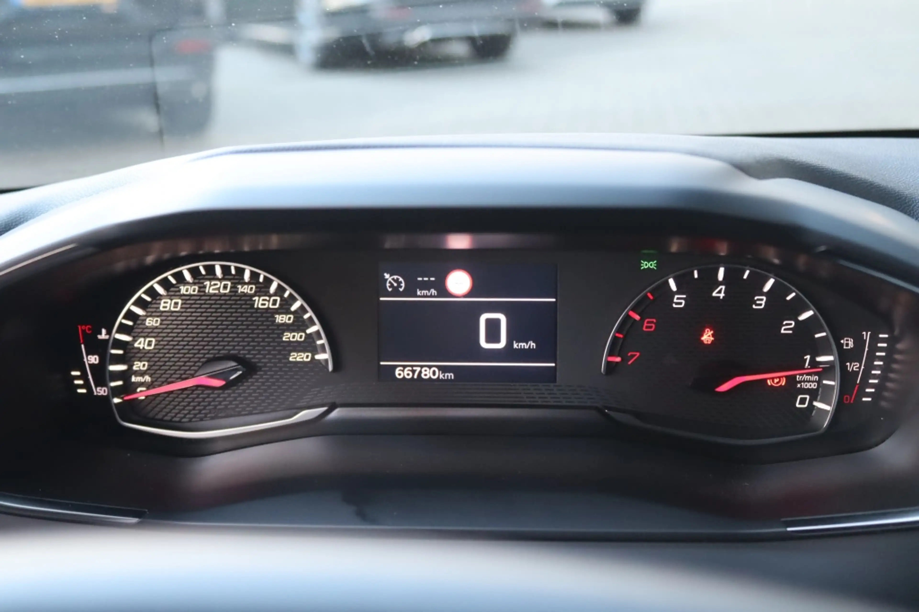 Peugeot 208 1.2 100PK ALLURE PACK Navi Carplay | Camera | Pdc — photo 27