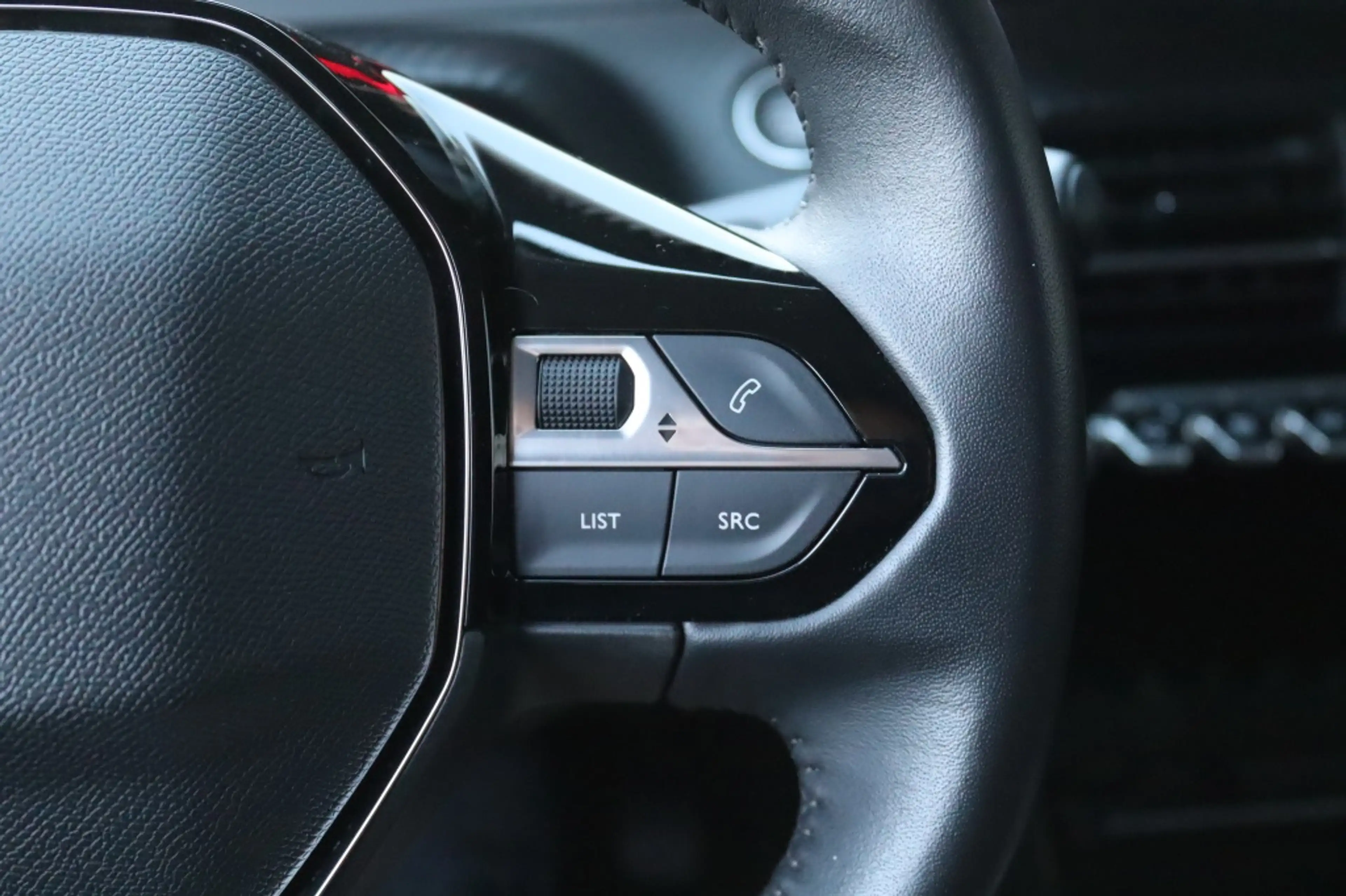 Peugeot 208 1.2 100PK ALLURE PACK Navi Carplay | Camera | Pdc — photo 30