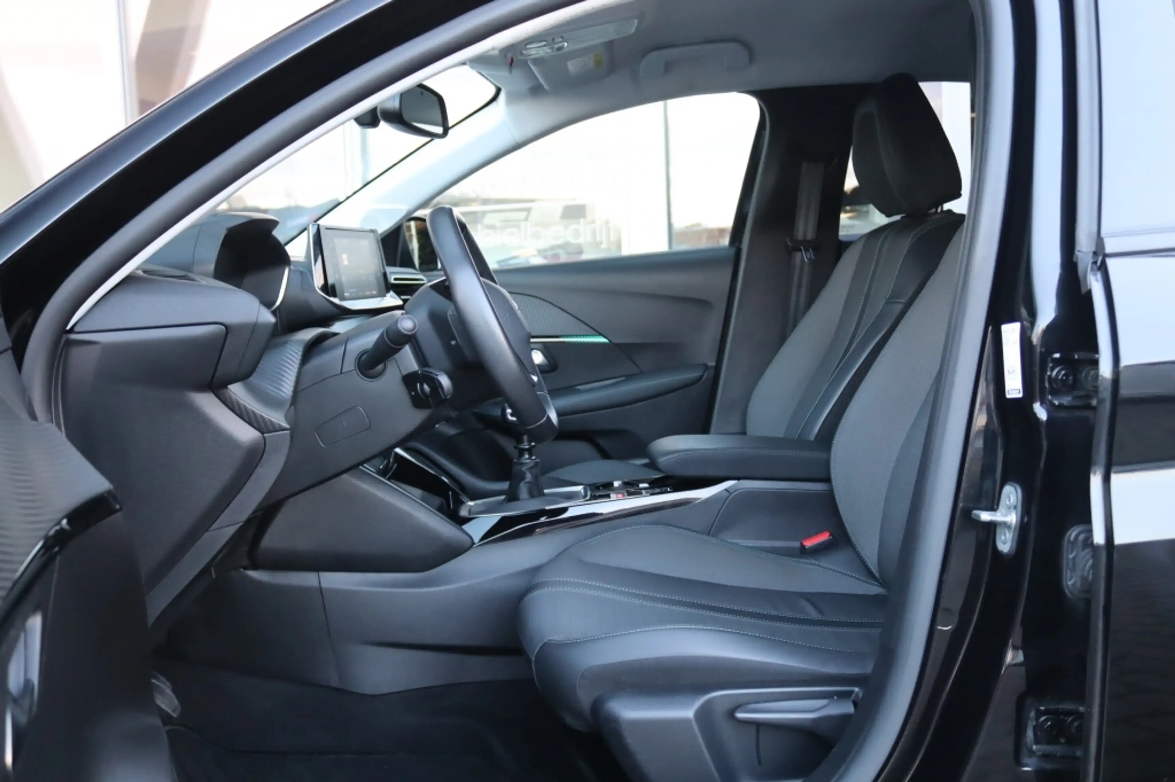 Peugeot 208 1.2 100PK ALLURE PACK Navi Carplay | Camera | Pdc — photo 9