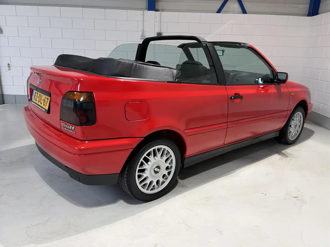 Volkswagen Golf Cabriolet 1.8 75pk Milestone, Cruise, 73dkm, Orig NL, Uniek!, foto 9