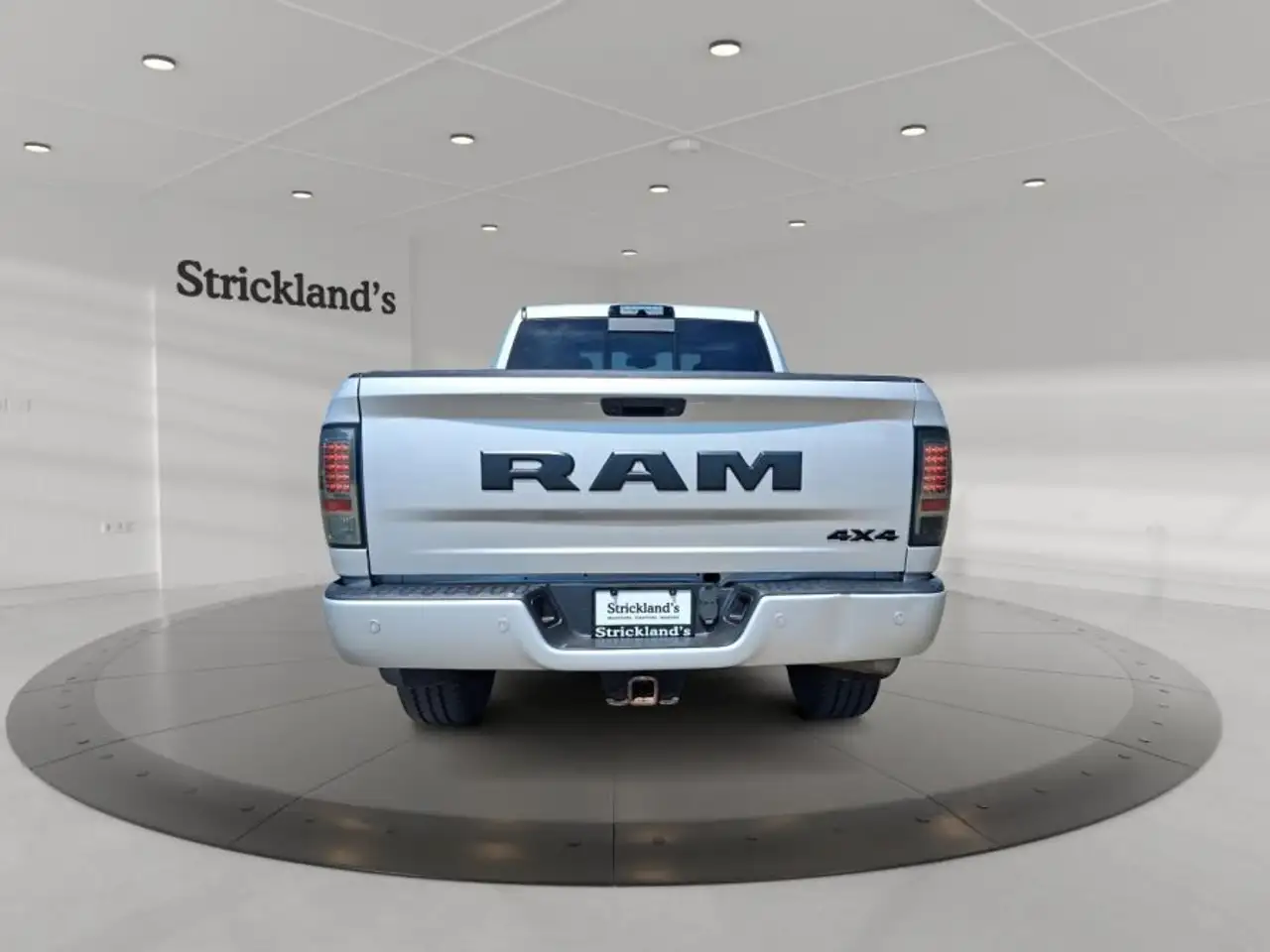 RAM 3500 снимка RAM 3500