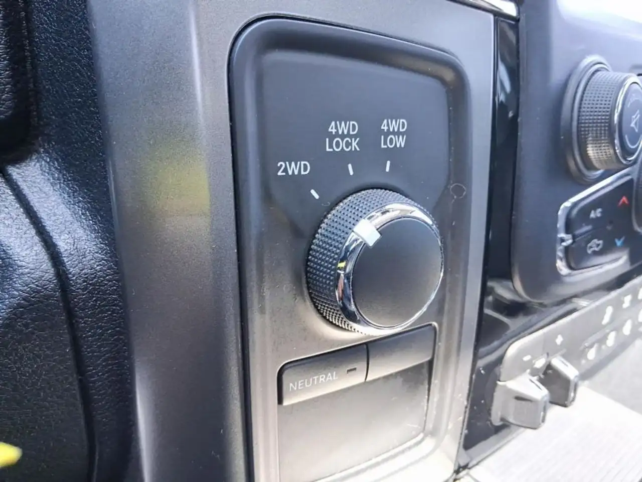RAM 3500 снимка RAM 3500