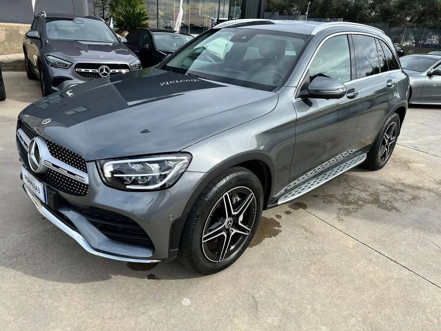 Mercedes-Benz GLC 220 GLC 220 d 4Matic Premium Grau - 1