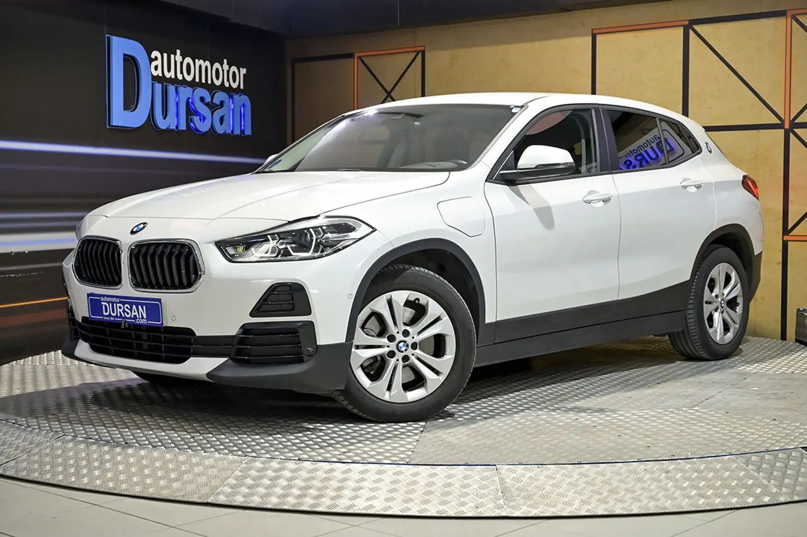 BMW X2 xDrive25e Auto - 1