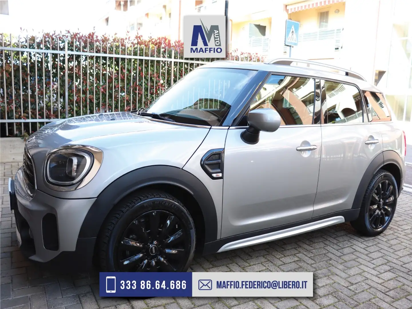 MINI Cooper D Countryman 2.0 CLASSIC AUTO+S.PARCHEGGIO+RETROCAMERA+GOMME MS Gris - 1