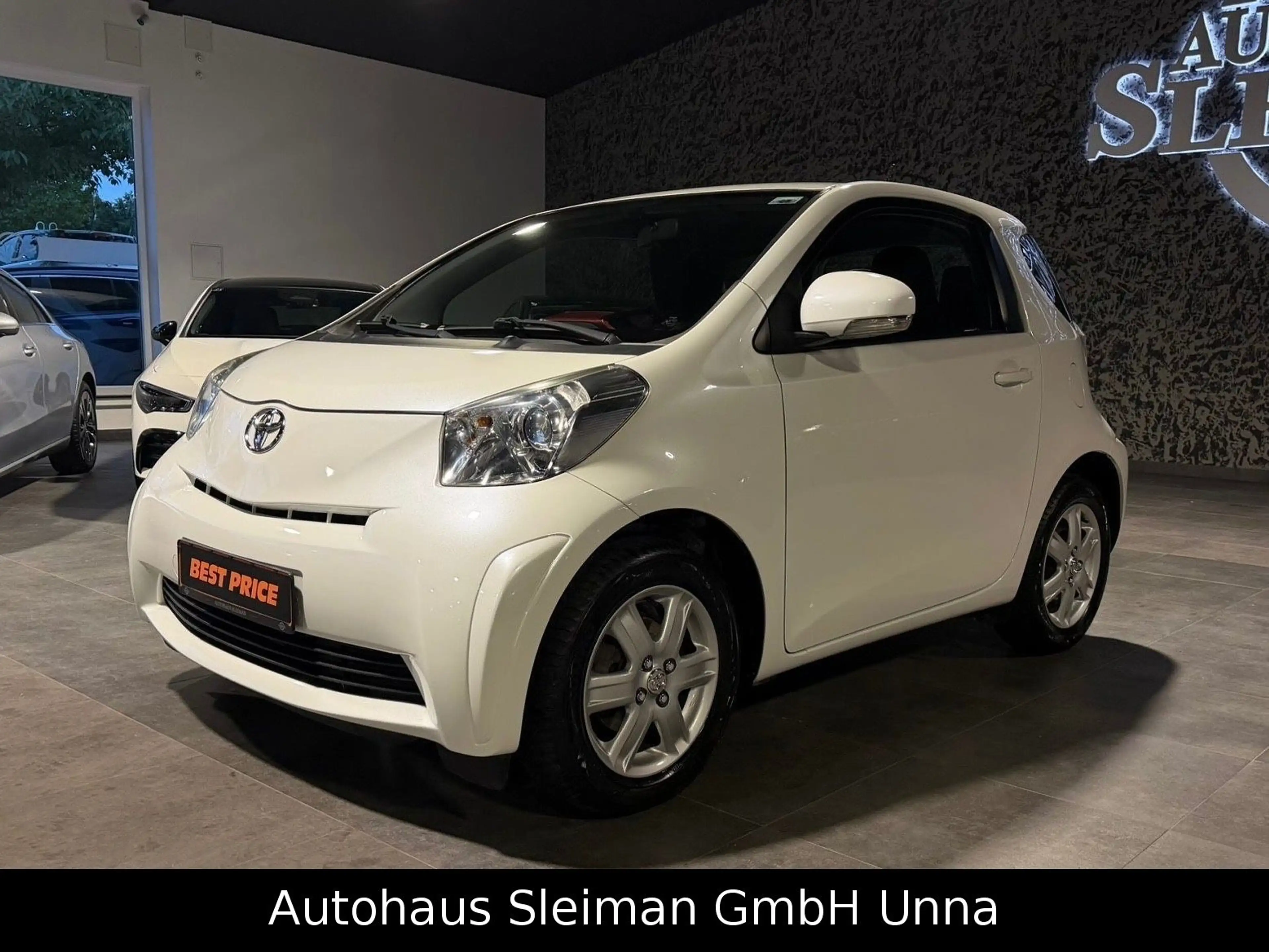 Toyota iQ iQ Basis/Navi/Alu/Klima/Tüv-Neu/Top-pflege — photo 3