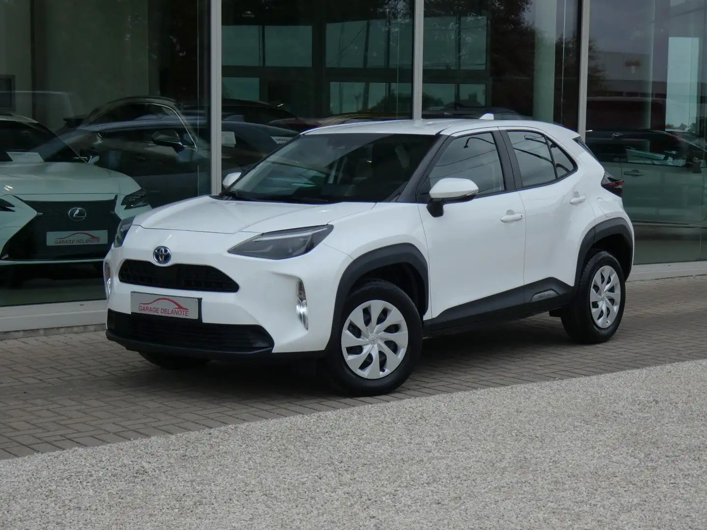 Toyota Yaris Cross 1.5i HYBRID Dynamic +Carplay +Parkeercamera Blanc - 2