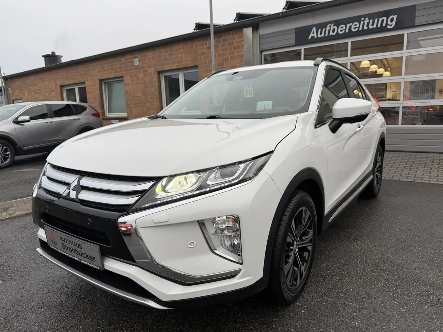 Mitsubishi Eclipse Cross 1.5 T-MIVEC ClearTec Top Blanc - 2