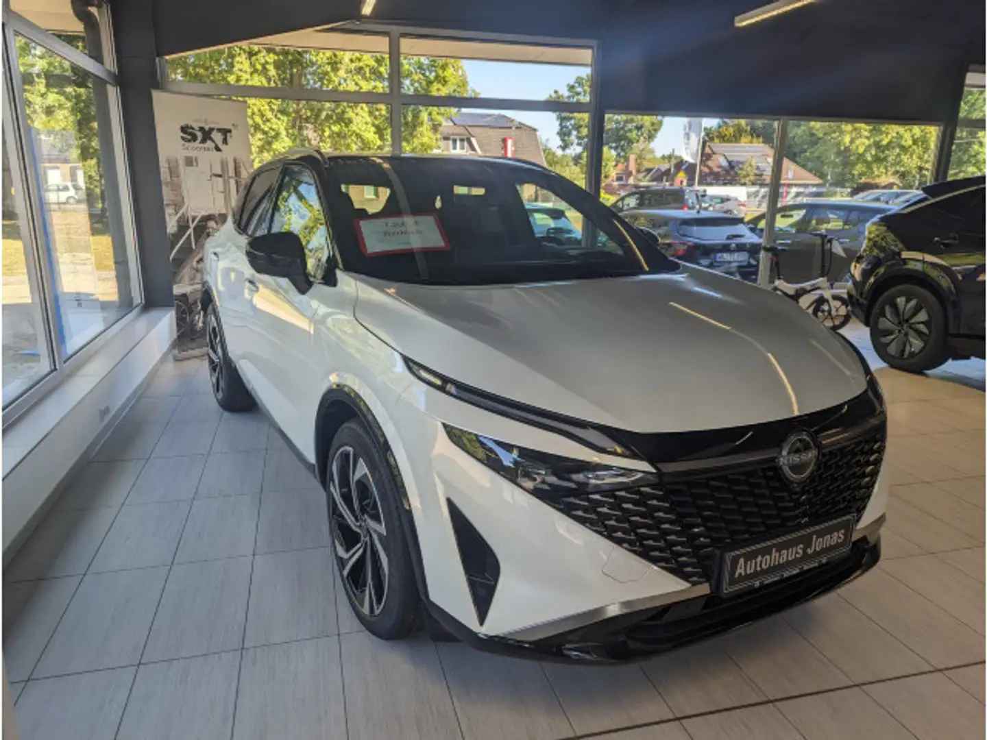 Nissan Qashqai Tekna+ 4x4, 20", Bose,360° Weiß - 2