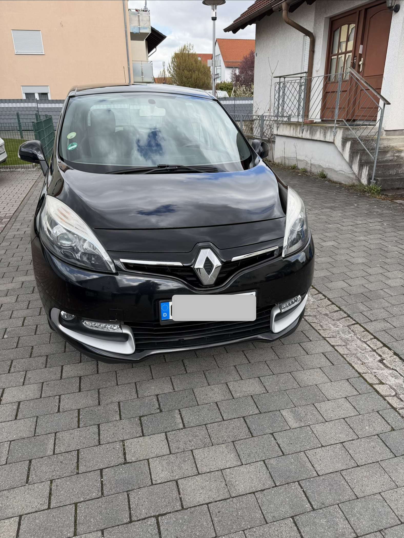 Second hand Renault Scenic 1.5 dCi