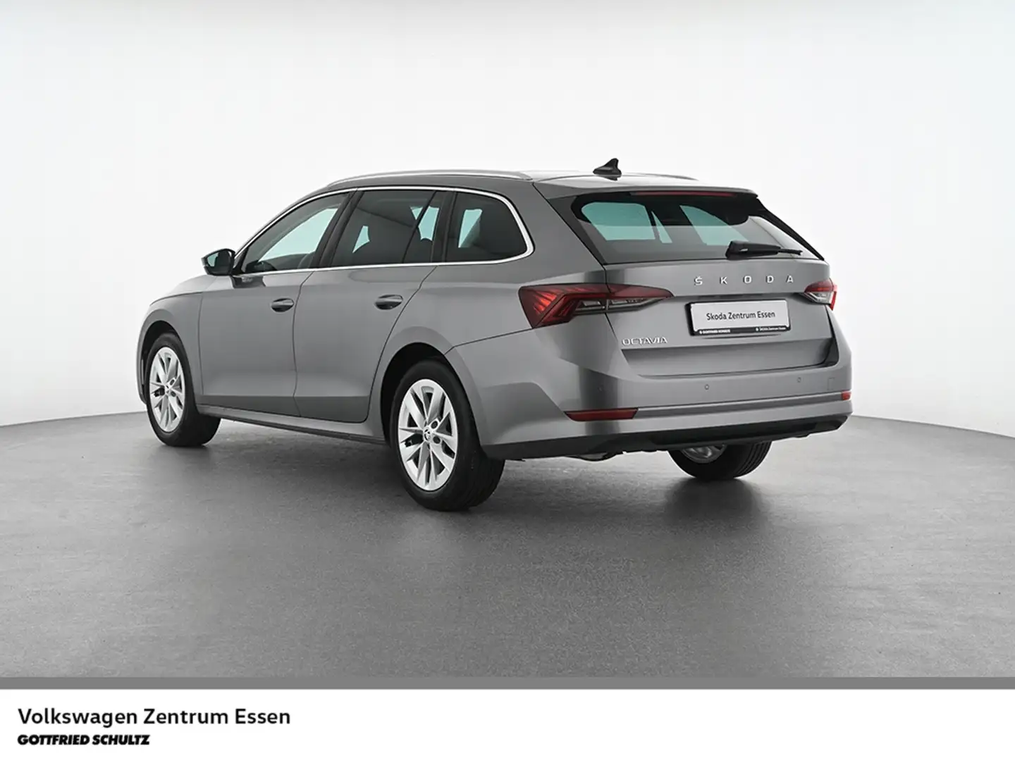 Skoda Octavia Combi Style TSI Matrix Panorama Navi Sitzhzg Grau - 2