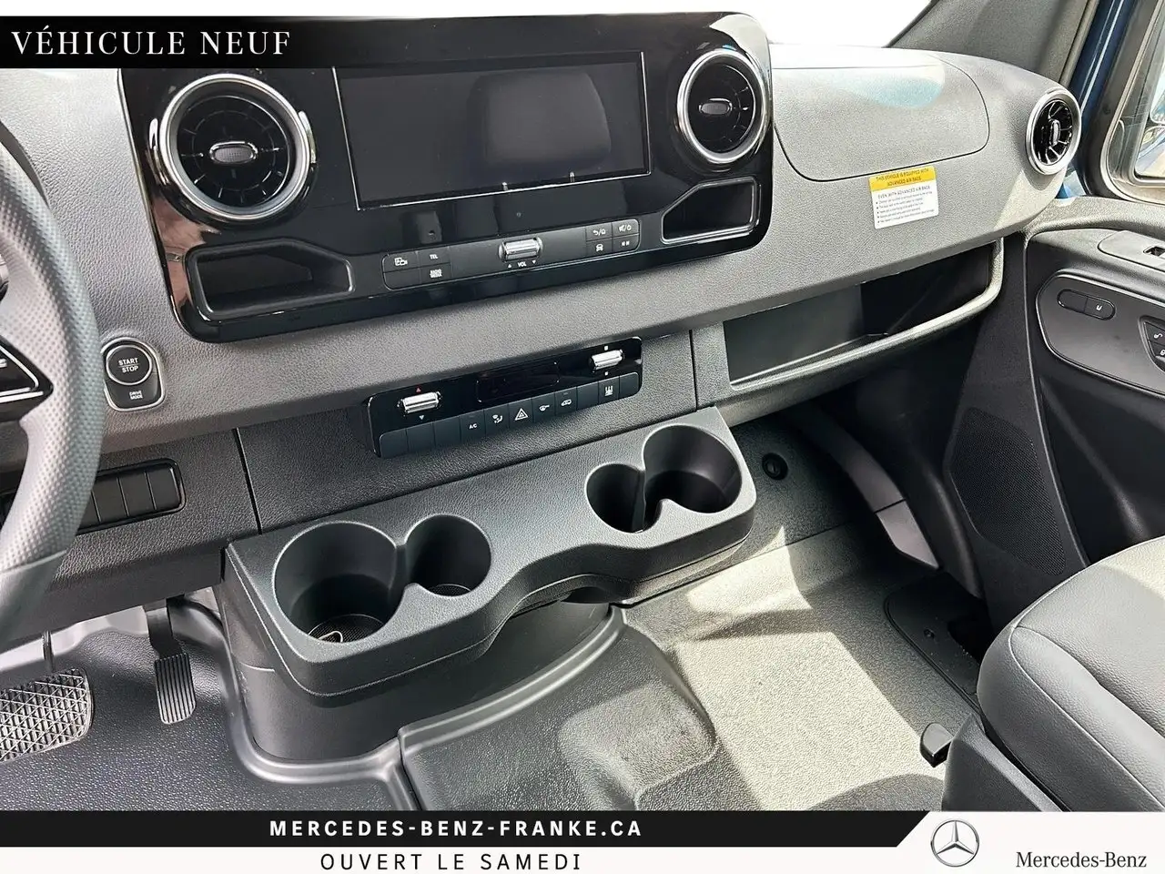 Mercedes-Benz eSprinter снимка Mercedes-Benz eSprinter