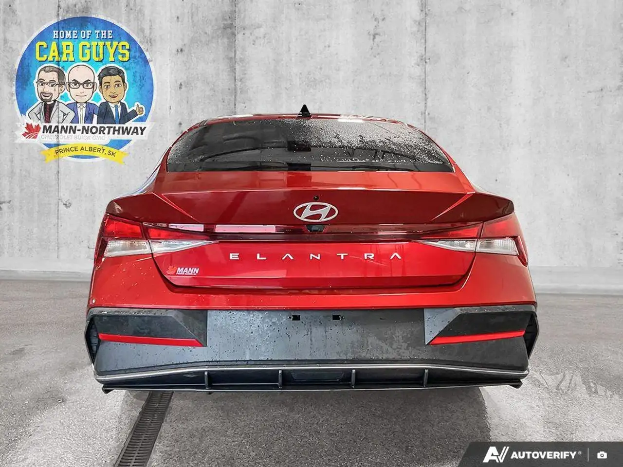 Hyundai ELANTRA снимка Hyundai ELANTRA