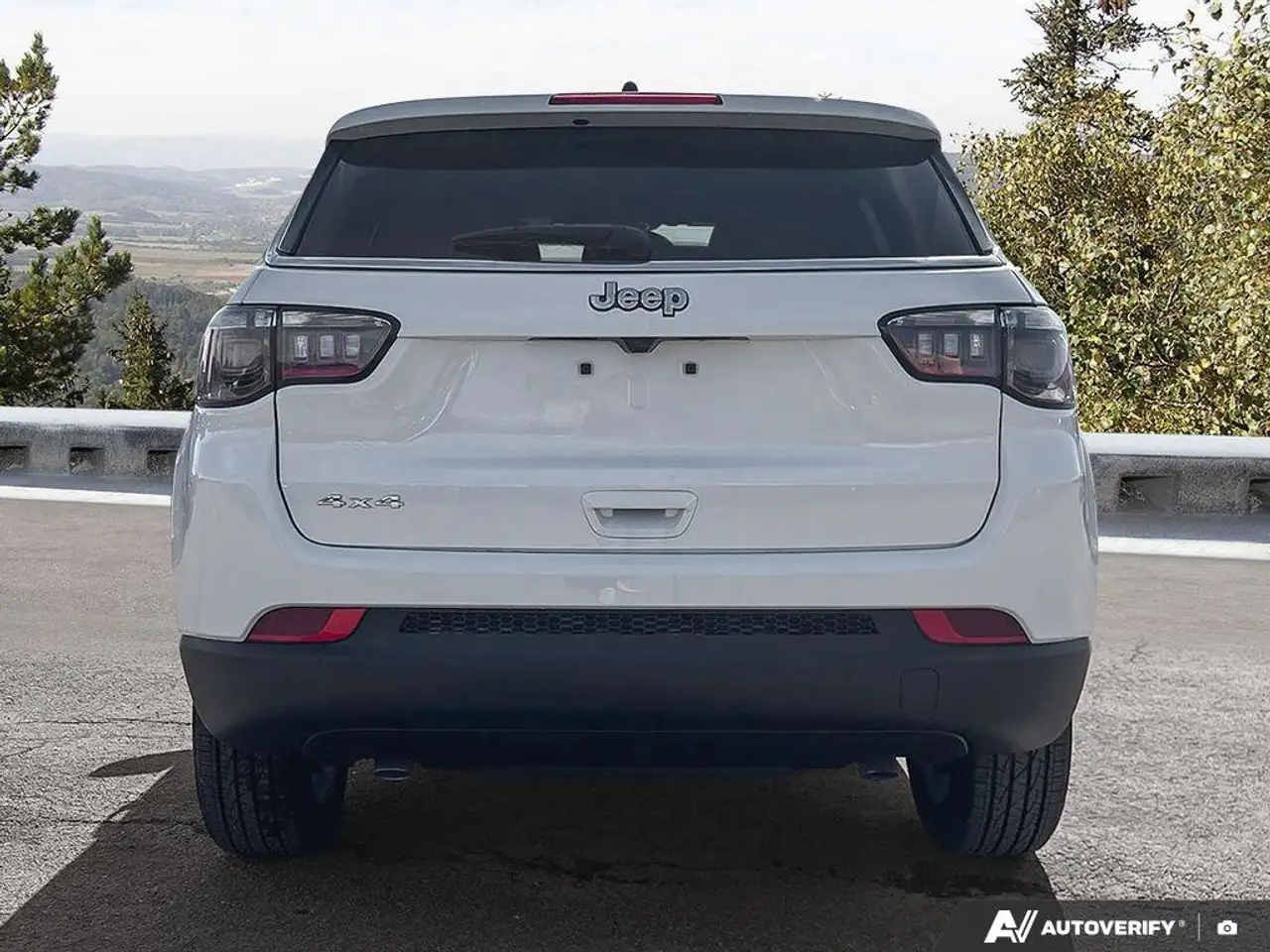 Jeep Compass снимка Jeep Compass