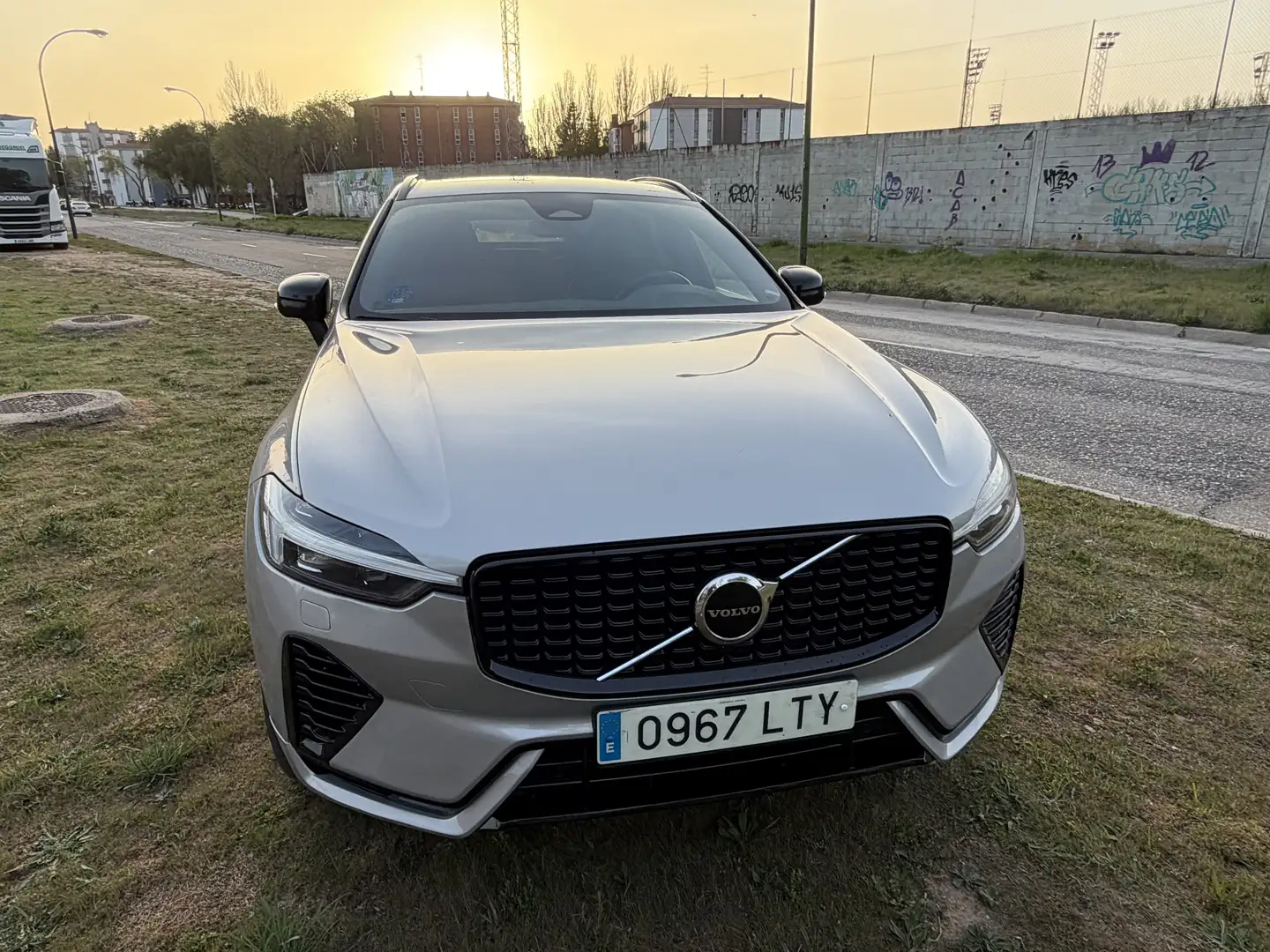 Volvo XC60 T6 Twin Recharge R-Design - 2