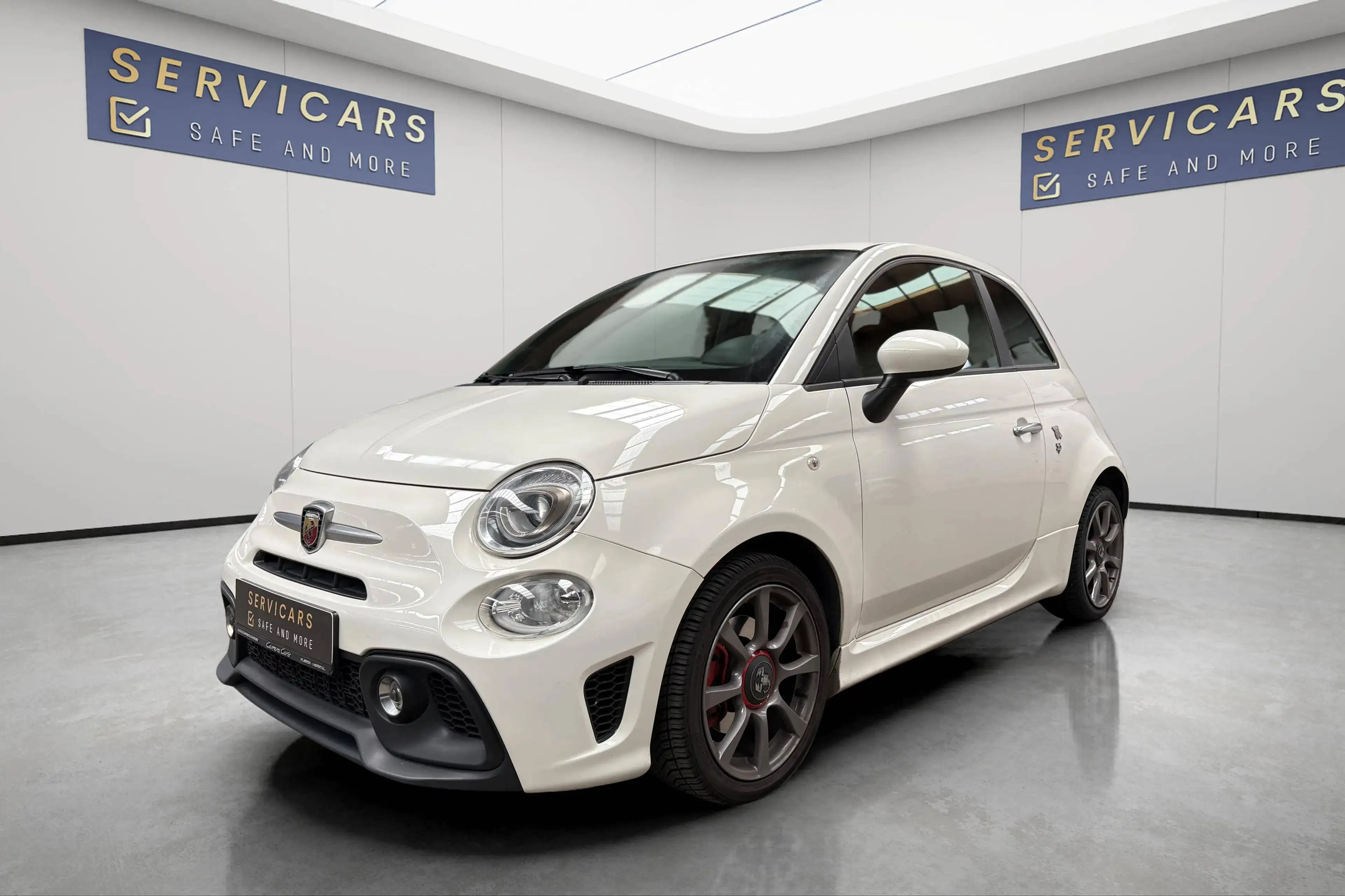 Fiat 595 Abarth / @SERVICARS WAREMME / RADAR / SPORT / CLIMATISATION / GARANTIE 12 MOIS