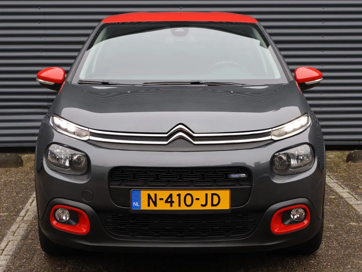 Citroen C3 1.2 PureTech Feel Navi Camera Carplay Cruise Airco Gris - 2