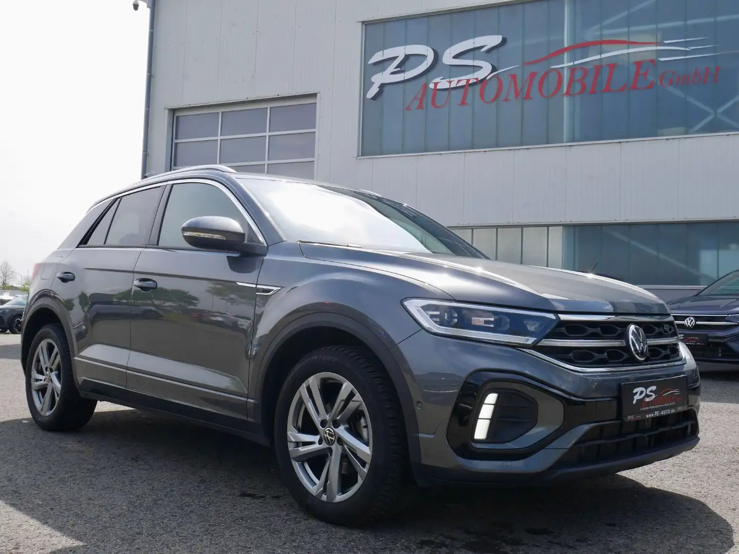 Volkswagen T-Roc 1.5 TSI DSG"R-Line"AHK+Matrix+beh.Lenkrad Gris - 1