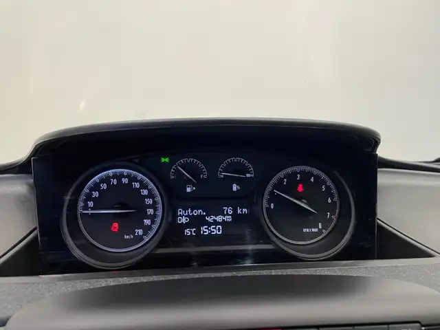 Lancia Ypsilon view 5