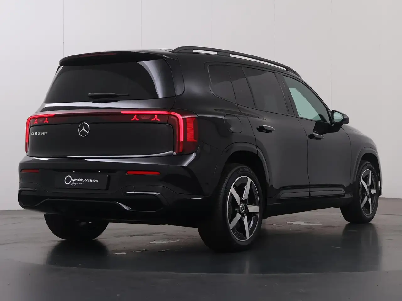 Mercedes-Benz GLB 2026