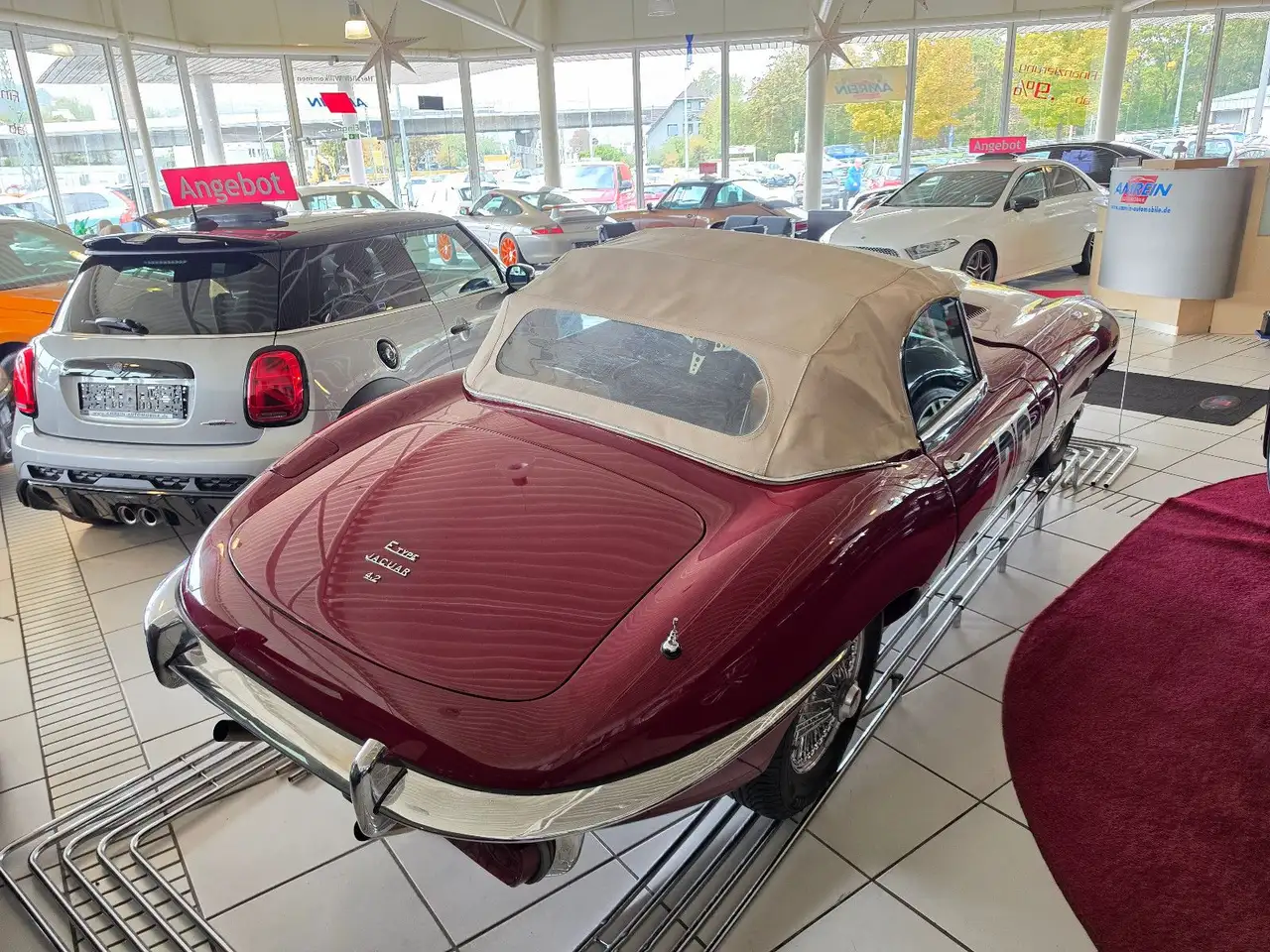 Jaguar E-Type Serie 2 Roadster 4.2l "RESTAURIERT", foto 8