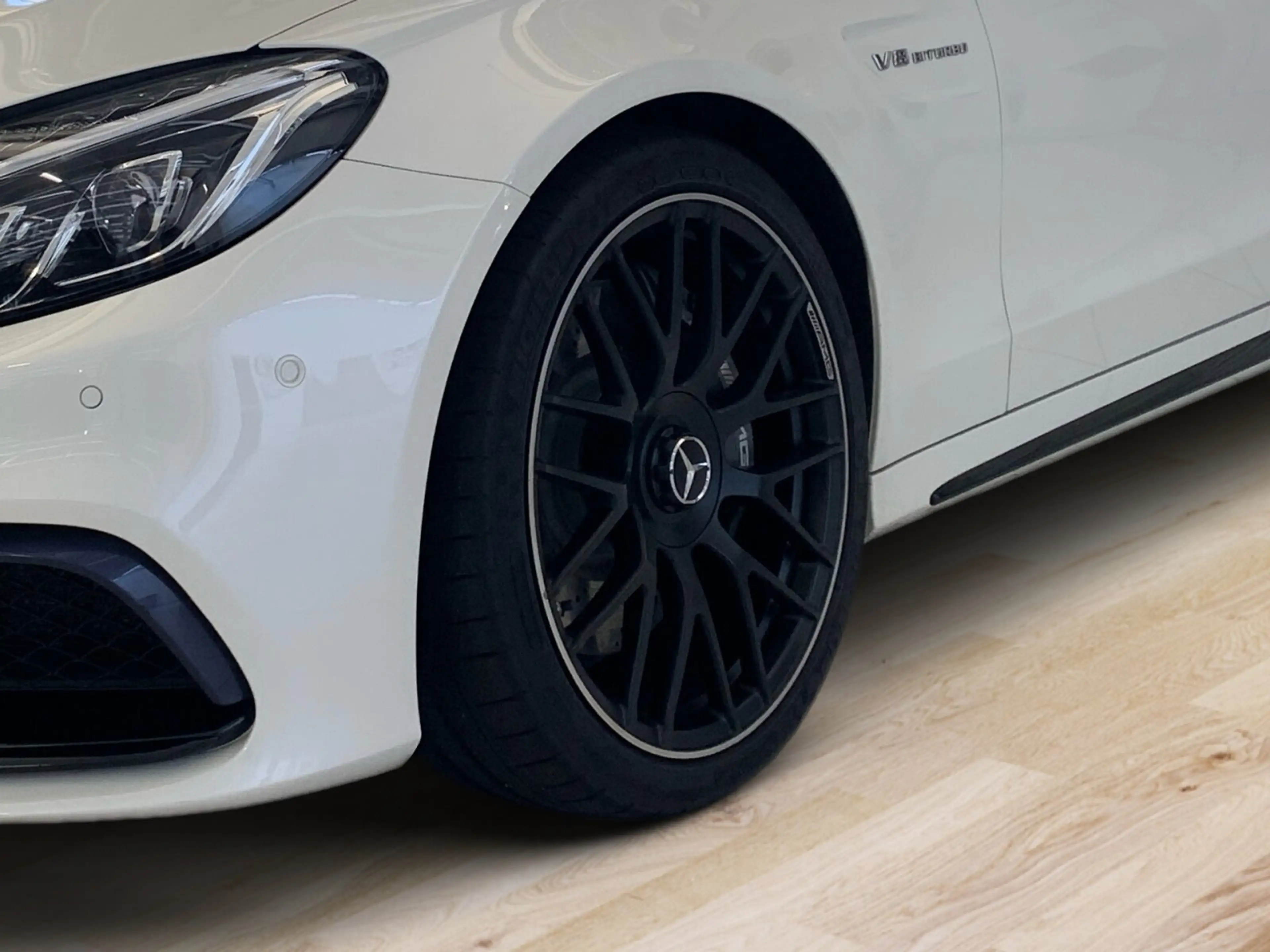 Mercedes-Benz C 63 AMG AMG C 63 T *PANO*ILS*NIGHT*KAM*KEYLESS*PARK* Navi — photo 6