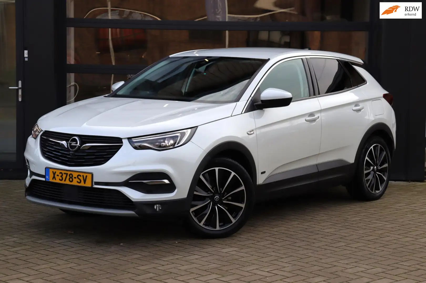Opel Grandland X 1.6 Turbo Hybrid Business Edition | Stoelverkoelin Wit - 1