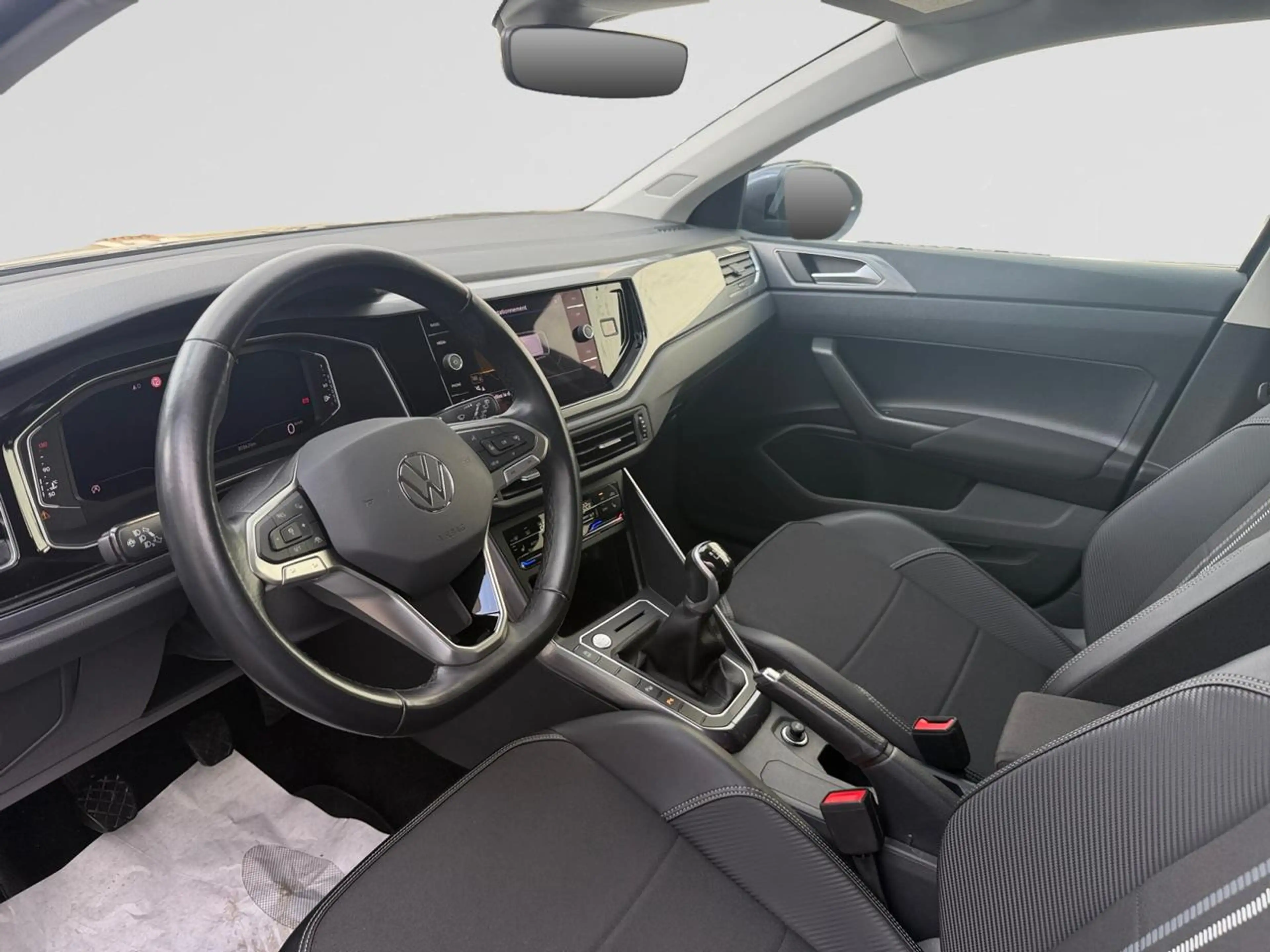 Volkswagen Taigo 1.0 TSI Style Business OPF — photo 18