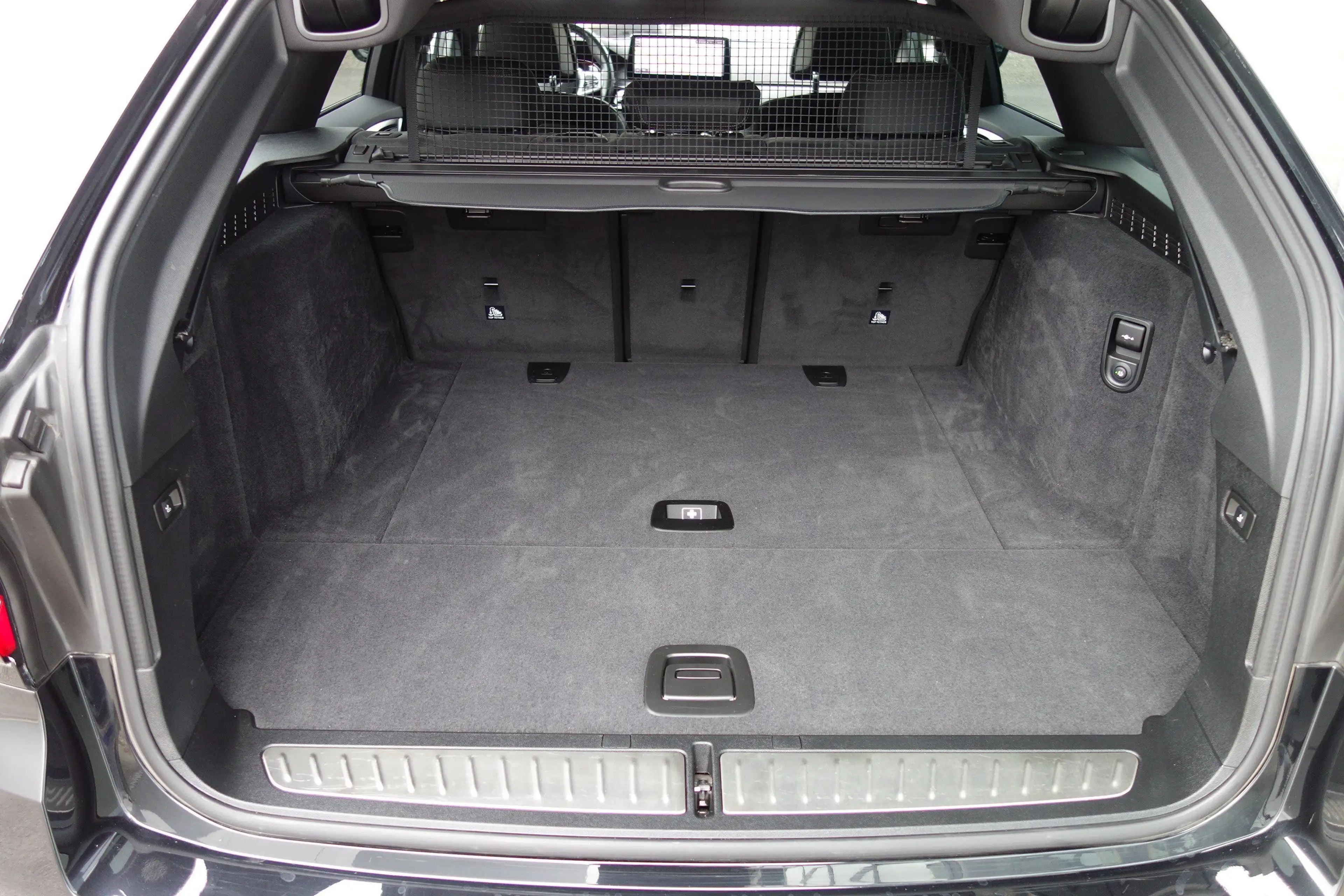 BMW 540 d xDrive Touring M Sportpaket Head-Up DAB — photo 10