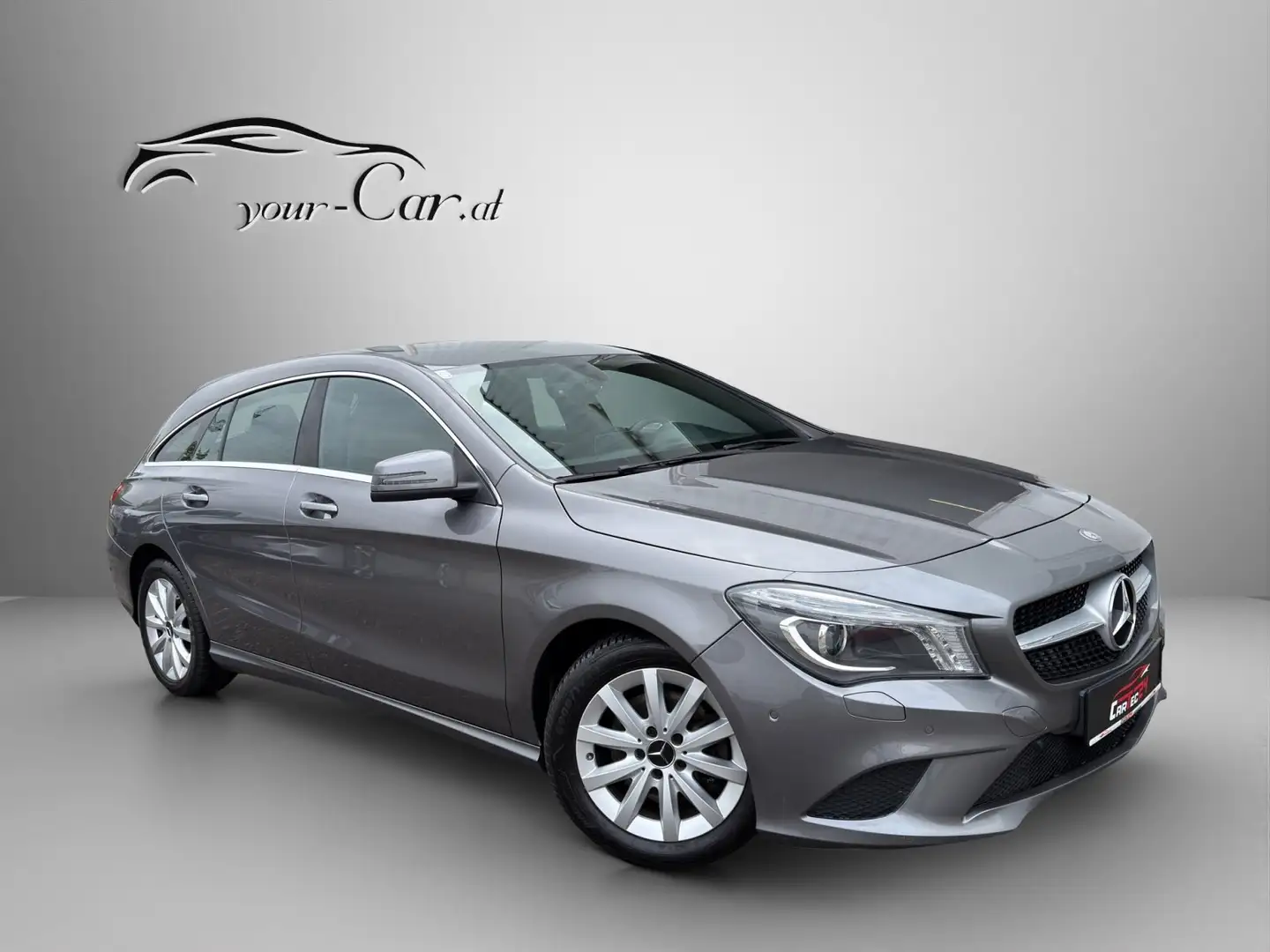 Mercedes-Benz CLA 220 d Shooting Brake 4MATIC Aut. *AHK, SHZ, AMBI* Grau - 1