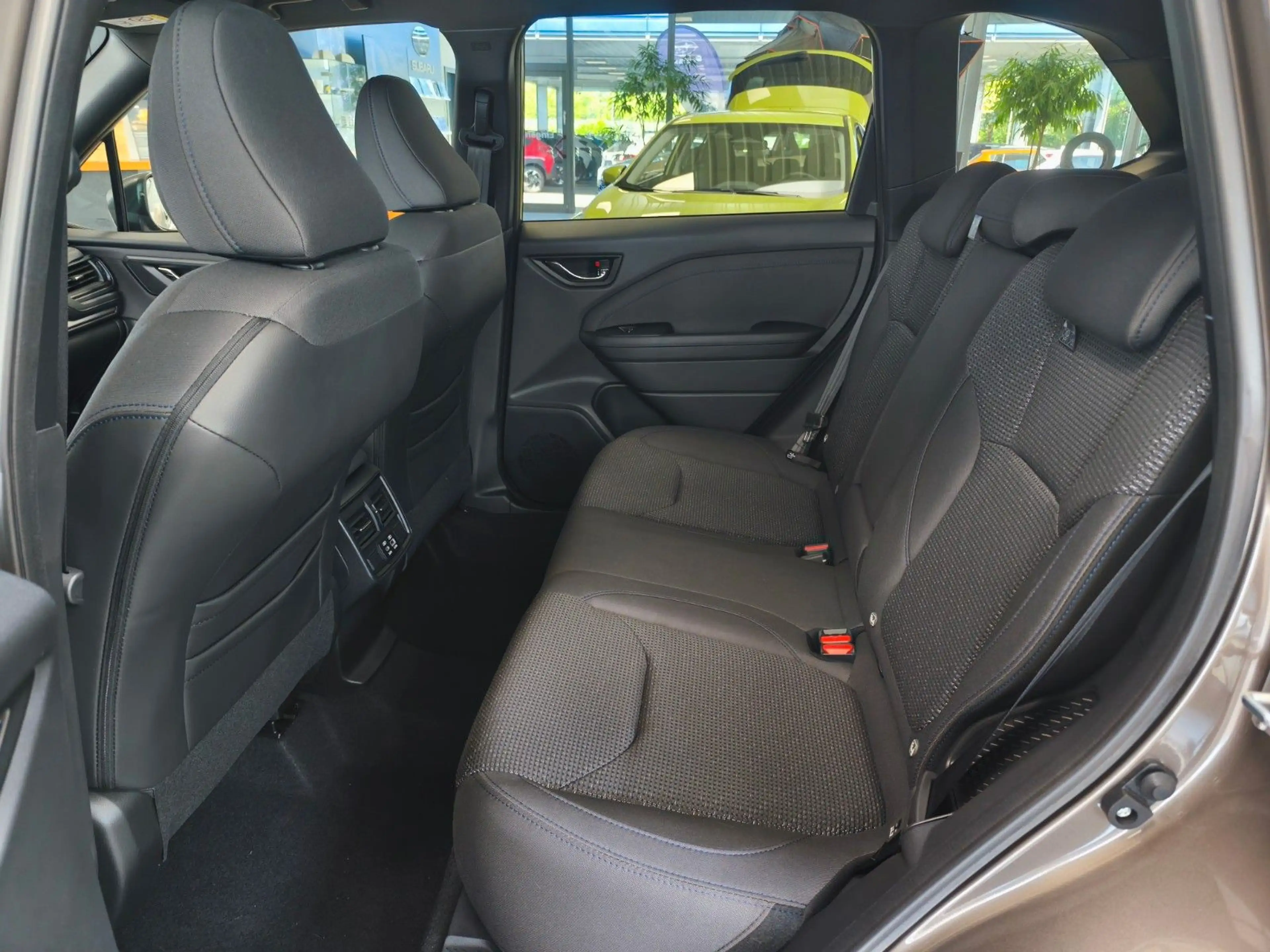Subaru Forester 2.0ie Exclusive | LED | AWD | Panorama — photo 15