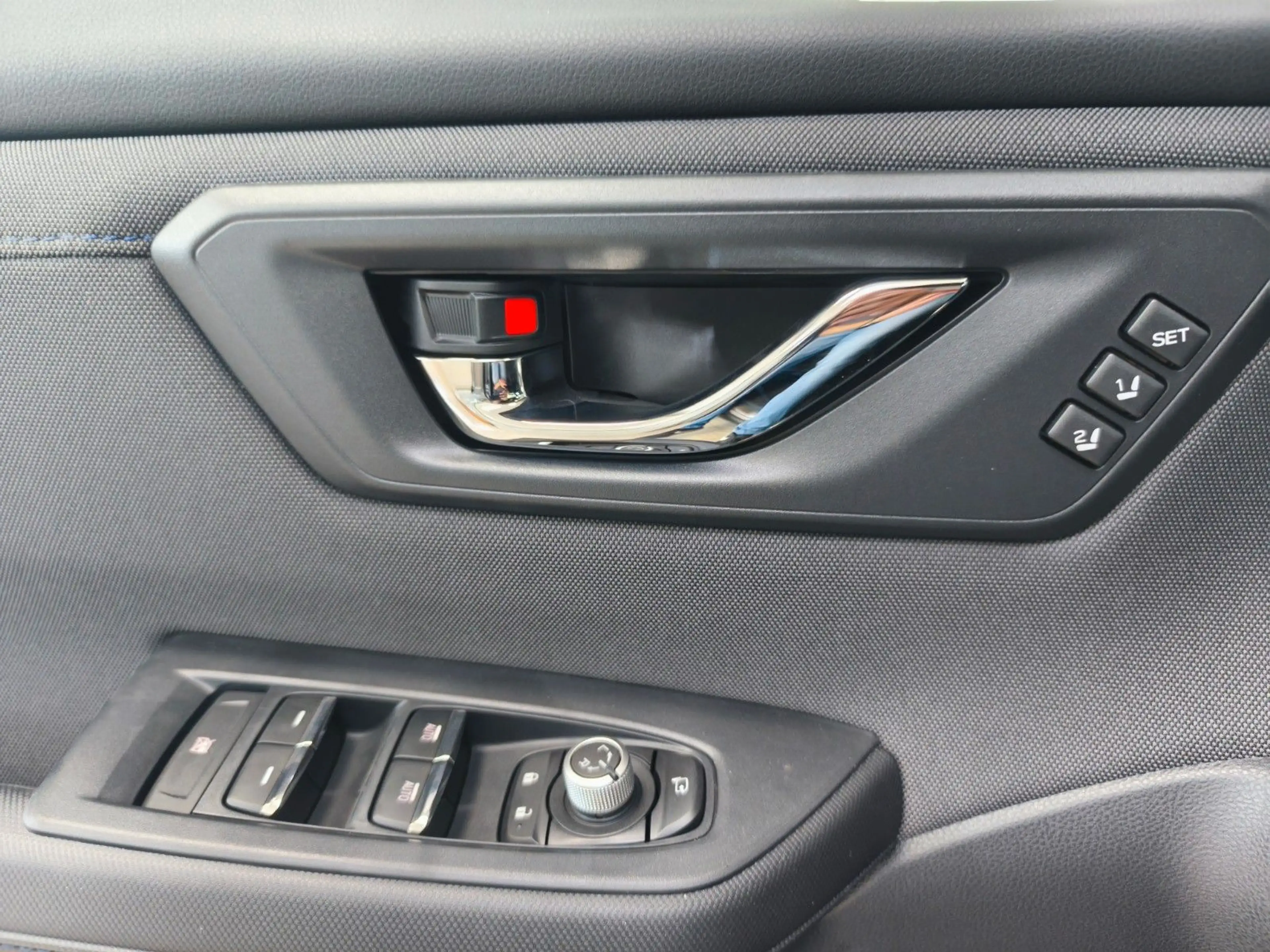Subaru Forester 2.0ie Exclusive | LED | AWD | Panorama — photo 13