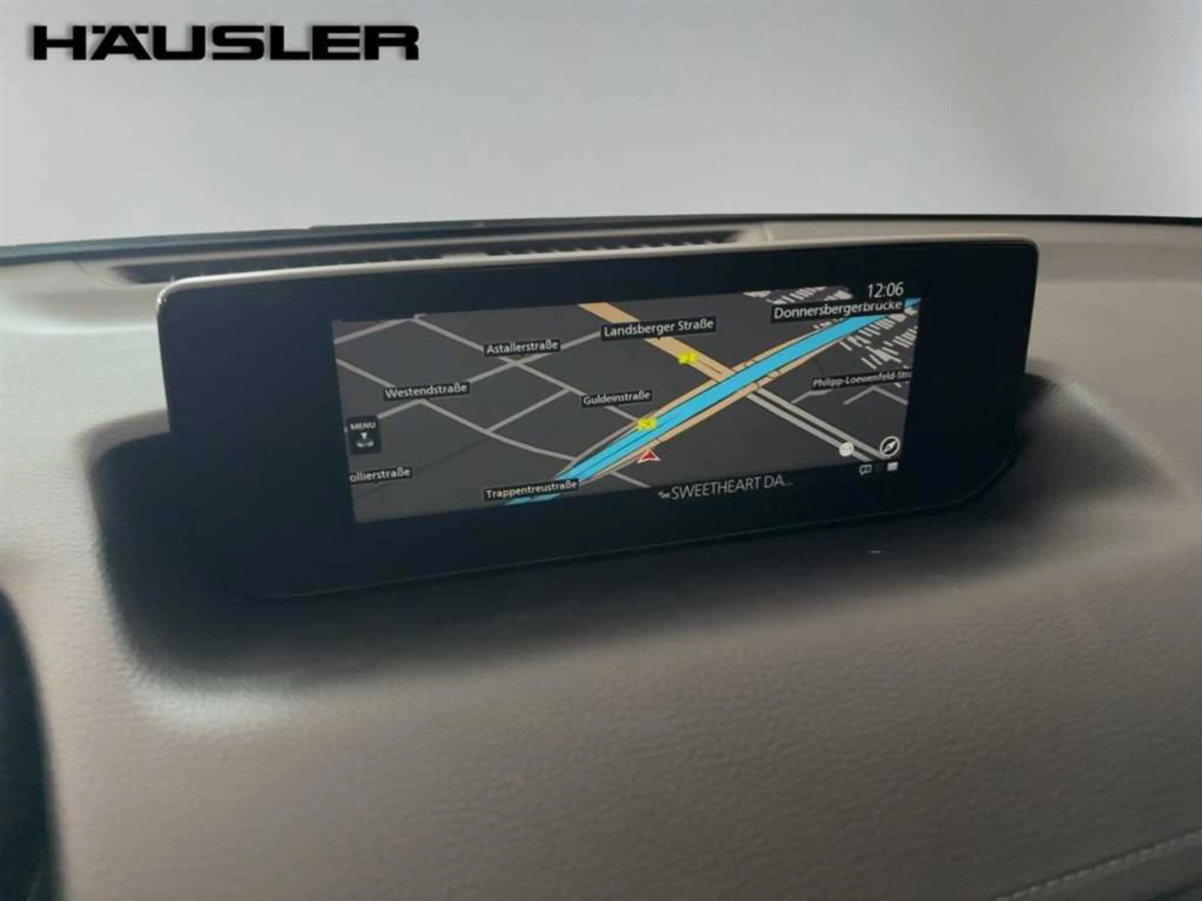 Mazda MX-30 AD'VANTAGE Rückfahrkamera Klimaautomatik Navi LED — photo 12