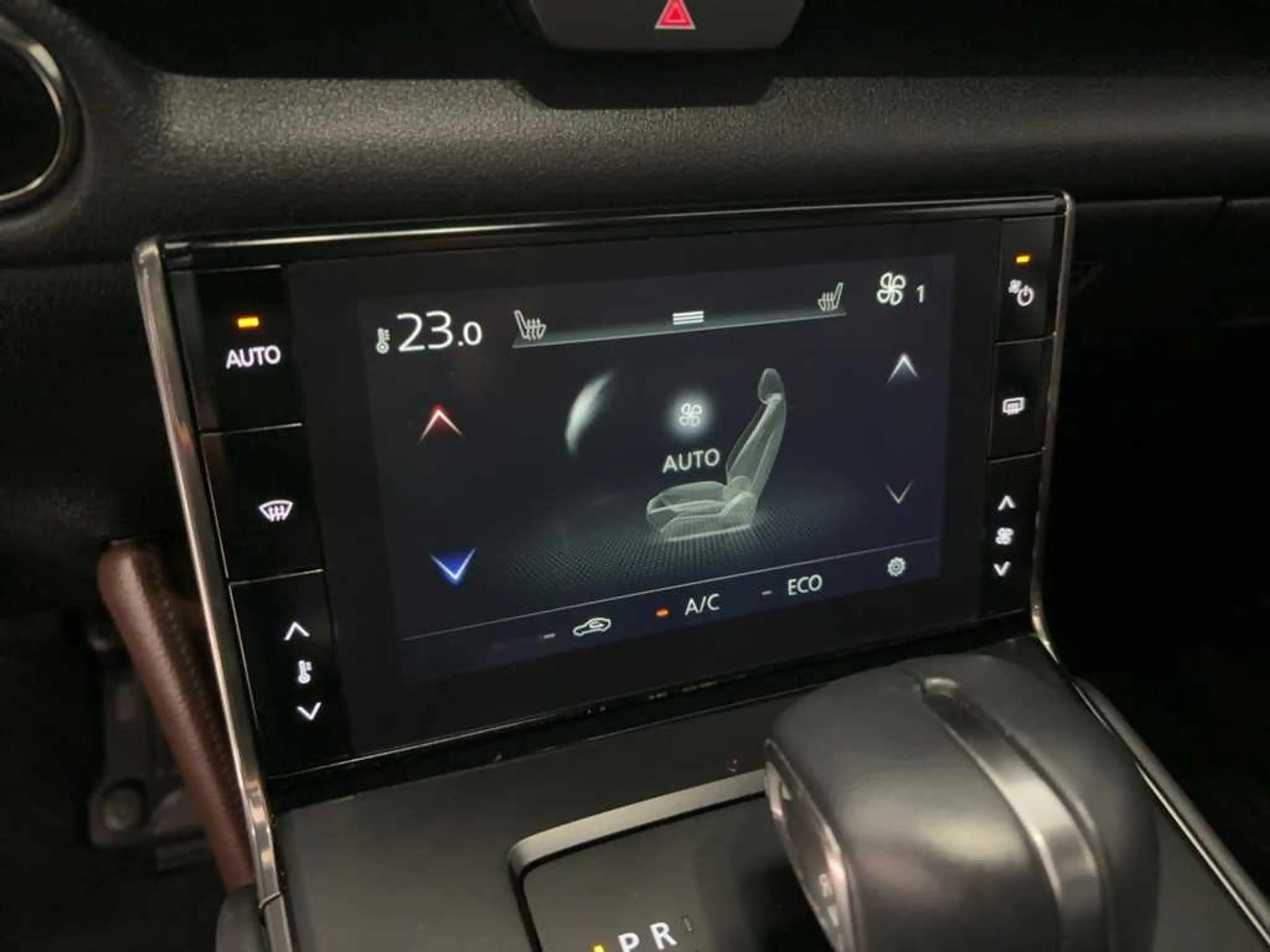 Mazda MX-30 AD'VANTAGE Rückfahrkamera Klimaautomatik Navi LED — photo 14